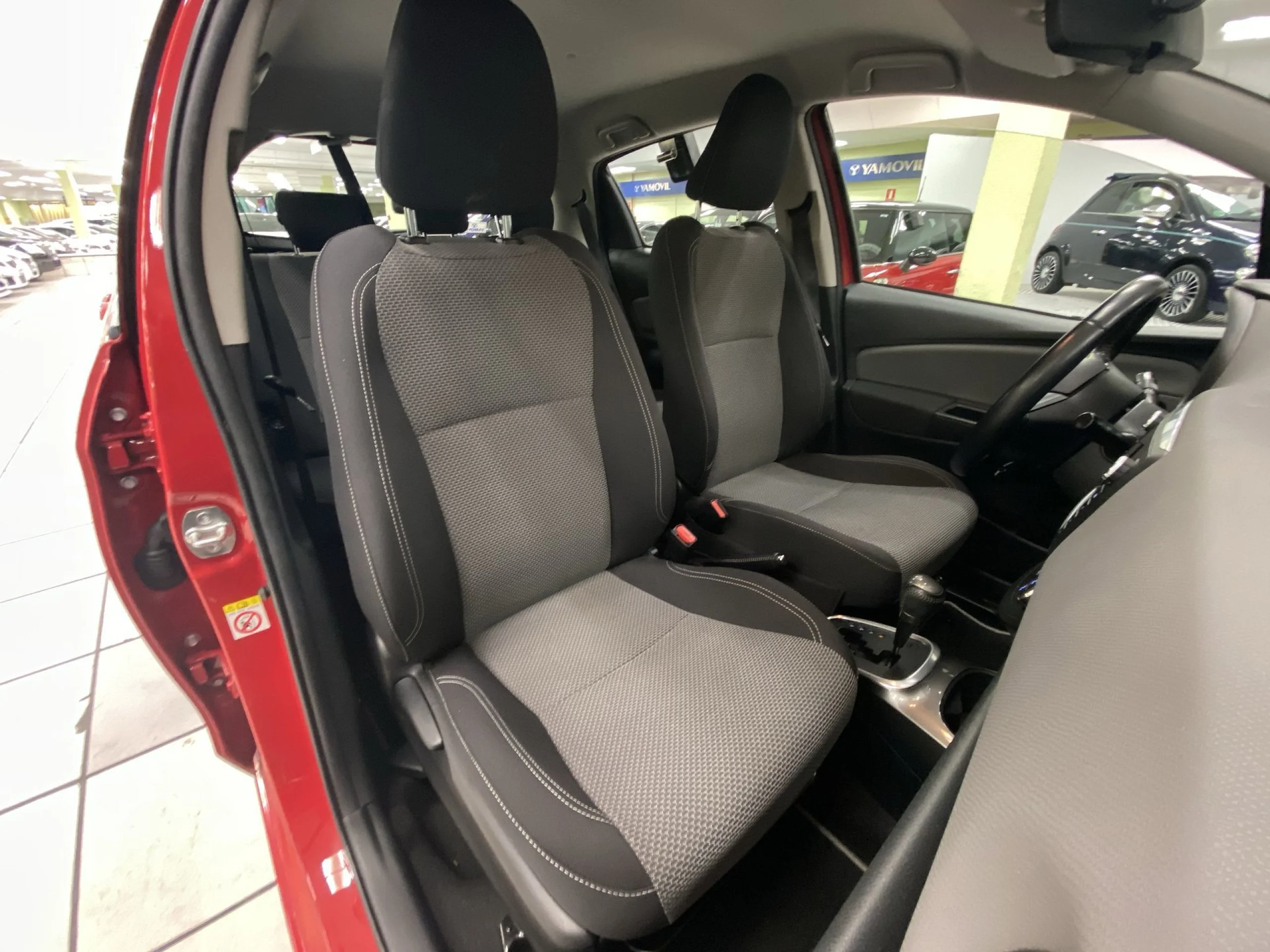 Toyota Yaris 1.5 Hybrid Active 74 kW (100 CV) - Foto 20