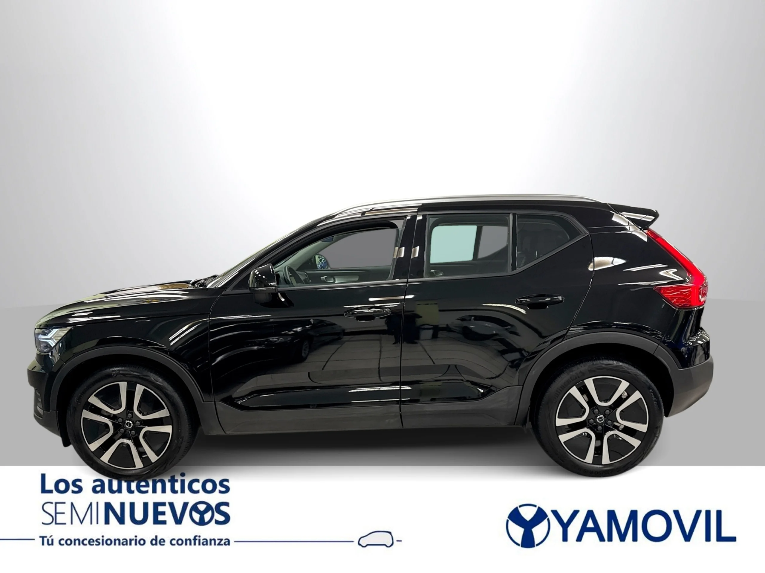 Volvo XC40 B3 G Momentum Pro Auto 120 kW (163 CV) - Foto 4