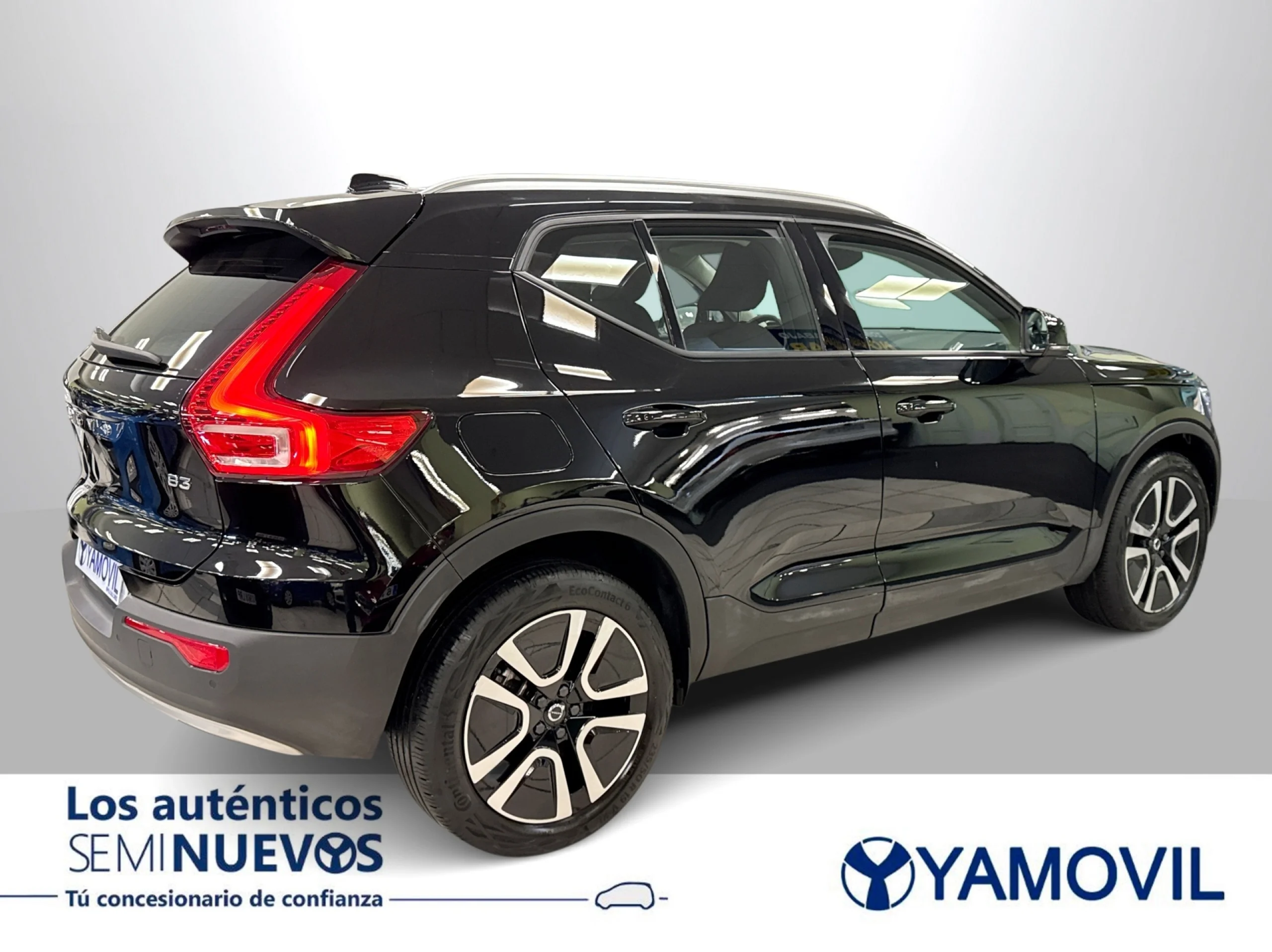 Volvo XC40 B3 G Momentum Pro Auto 120 kW (163 CV) - Foto 6
