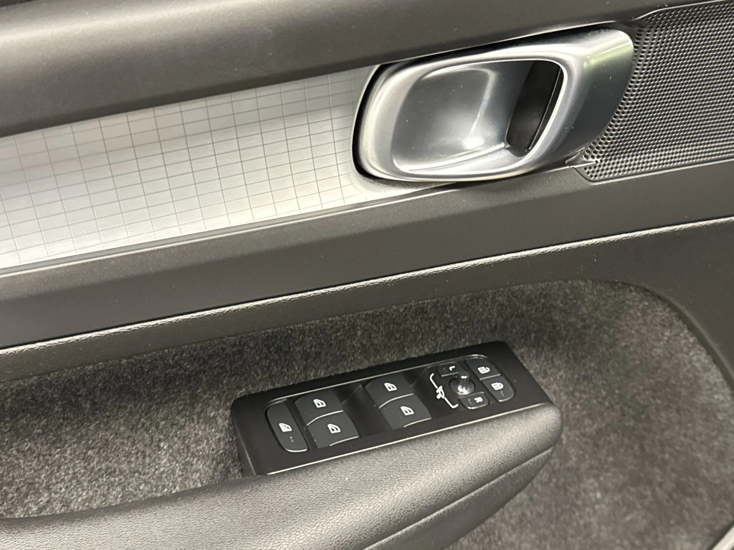 Volvo XC40 B3 G Momentum Pro Auto 120 kW (163 CV) - Foto 10