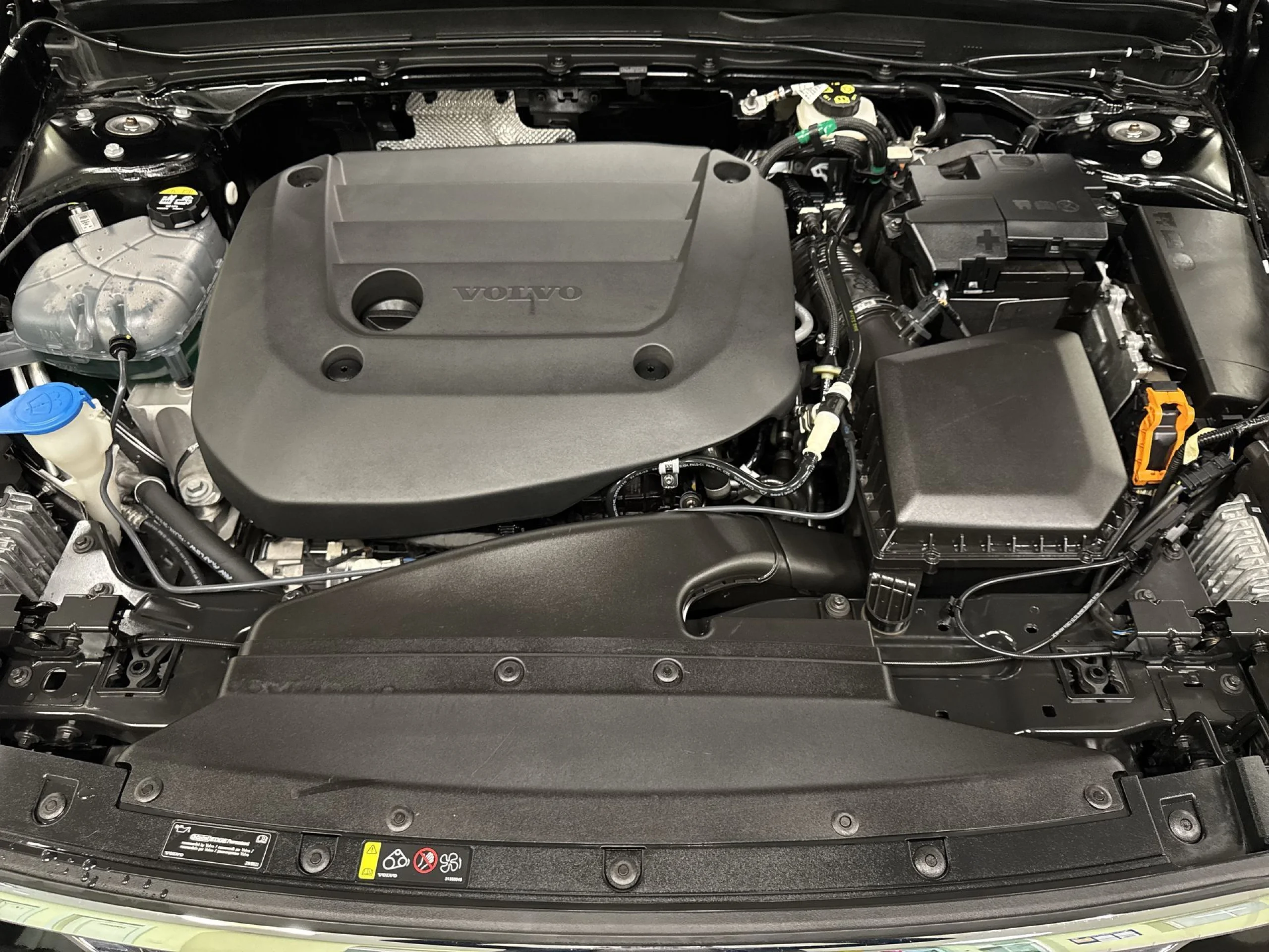 Volvo XC40 B3 G Momentum Pro Auto 120 kW (163 CV) - Foto 25