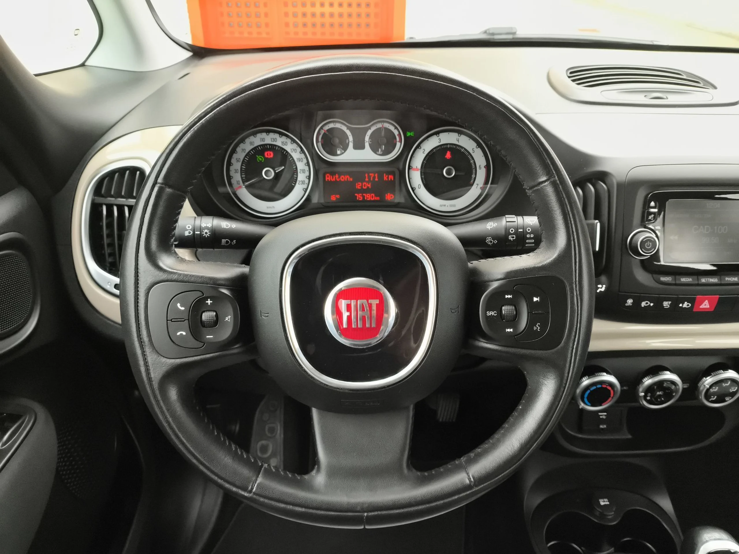 Fiat 500L 1.4 16v 70 kW (95 CV) - Foto 11