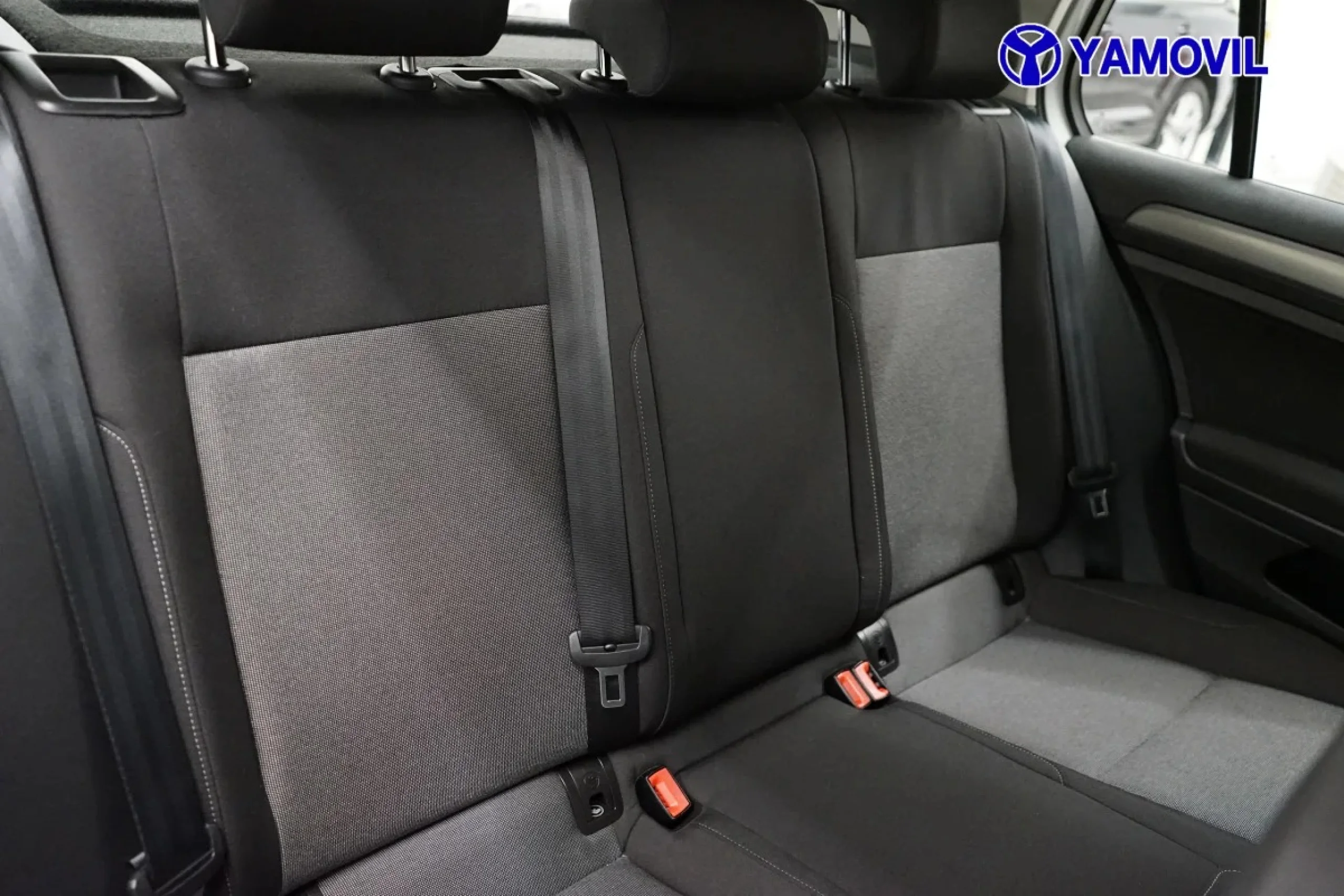 Volkswagen Golf Edition 1.2 TSI BMT 77 kW (105 CV) - Foto 16