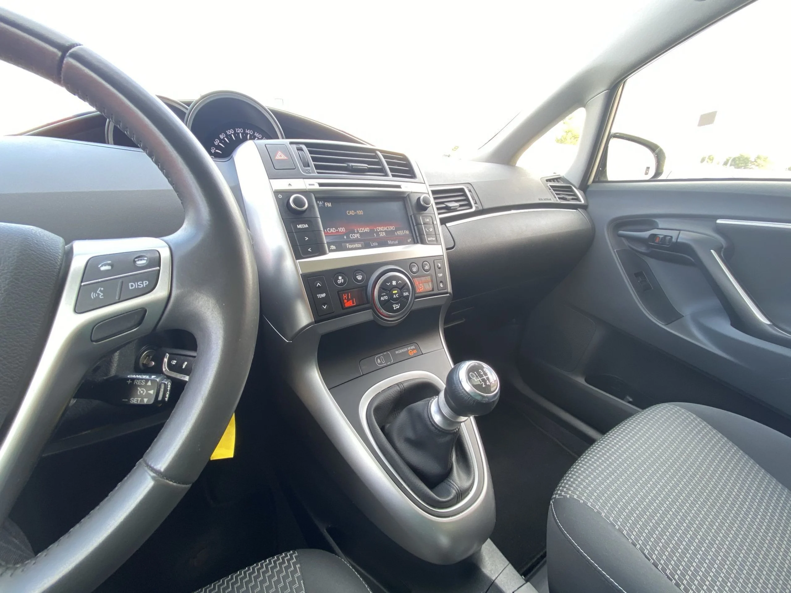 Toyota Verso 115D Advance 82 kW (112 CV) - Foto 17