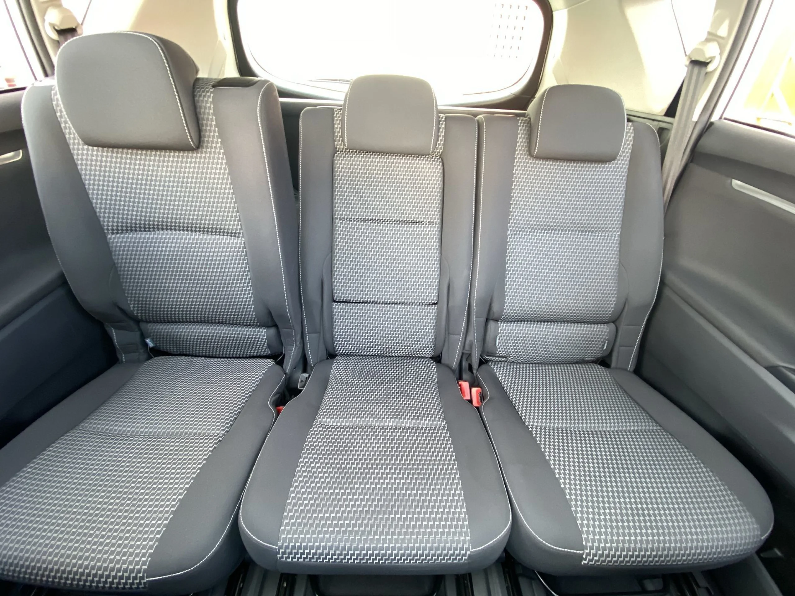 Toyota Verso 115D Advance 82 kW (112 CV) - Foto 19