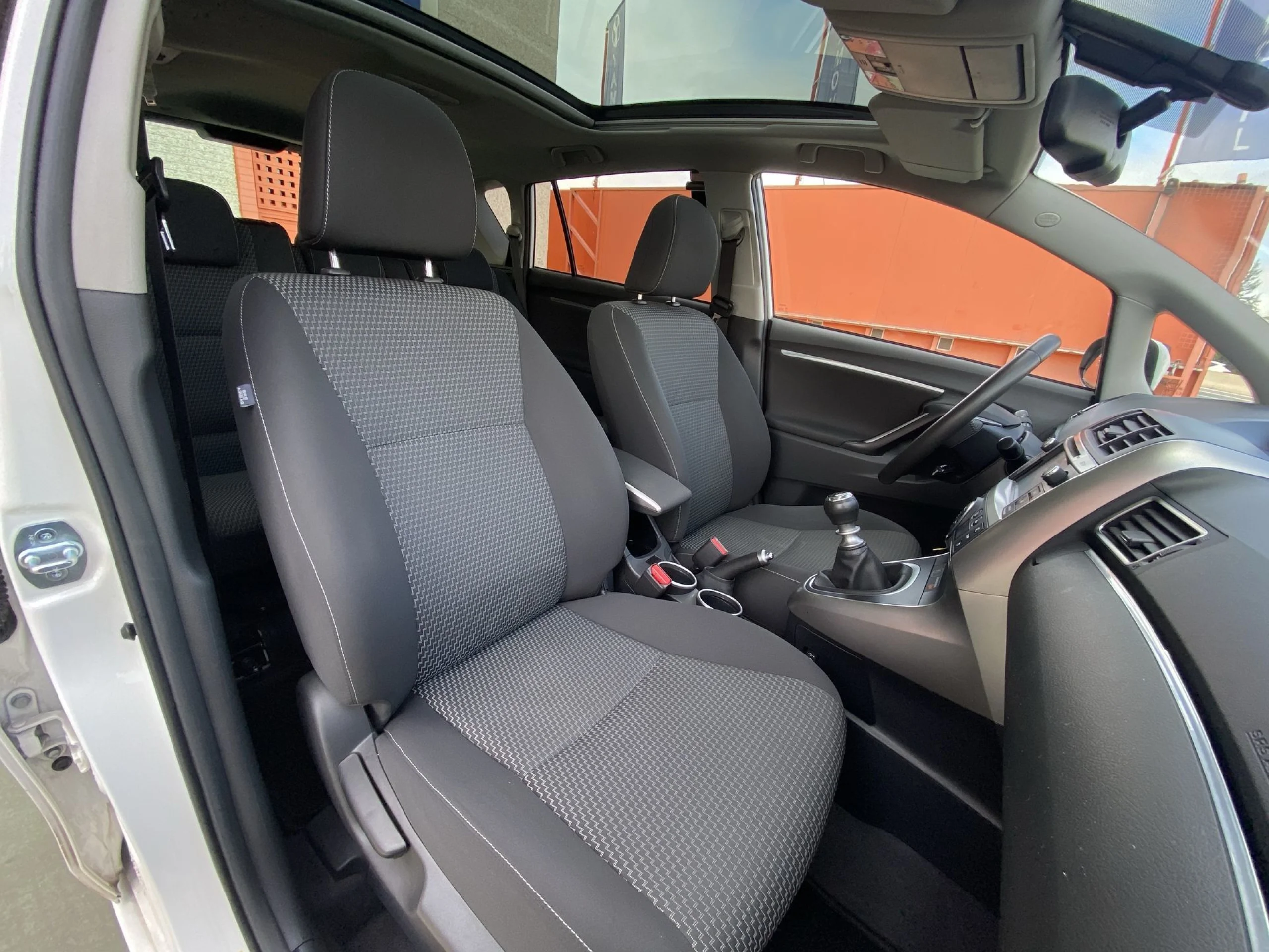 Toyota Verso 115D Advance 82 kW (112 CV) - Foto 21