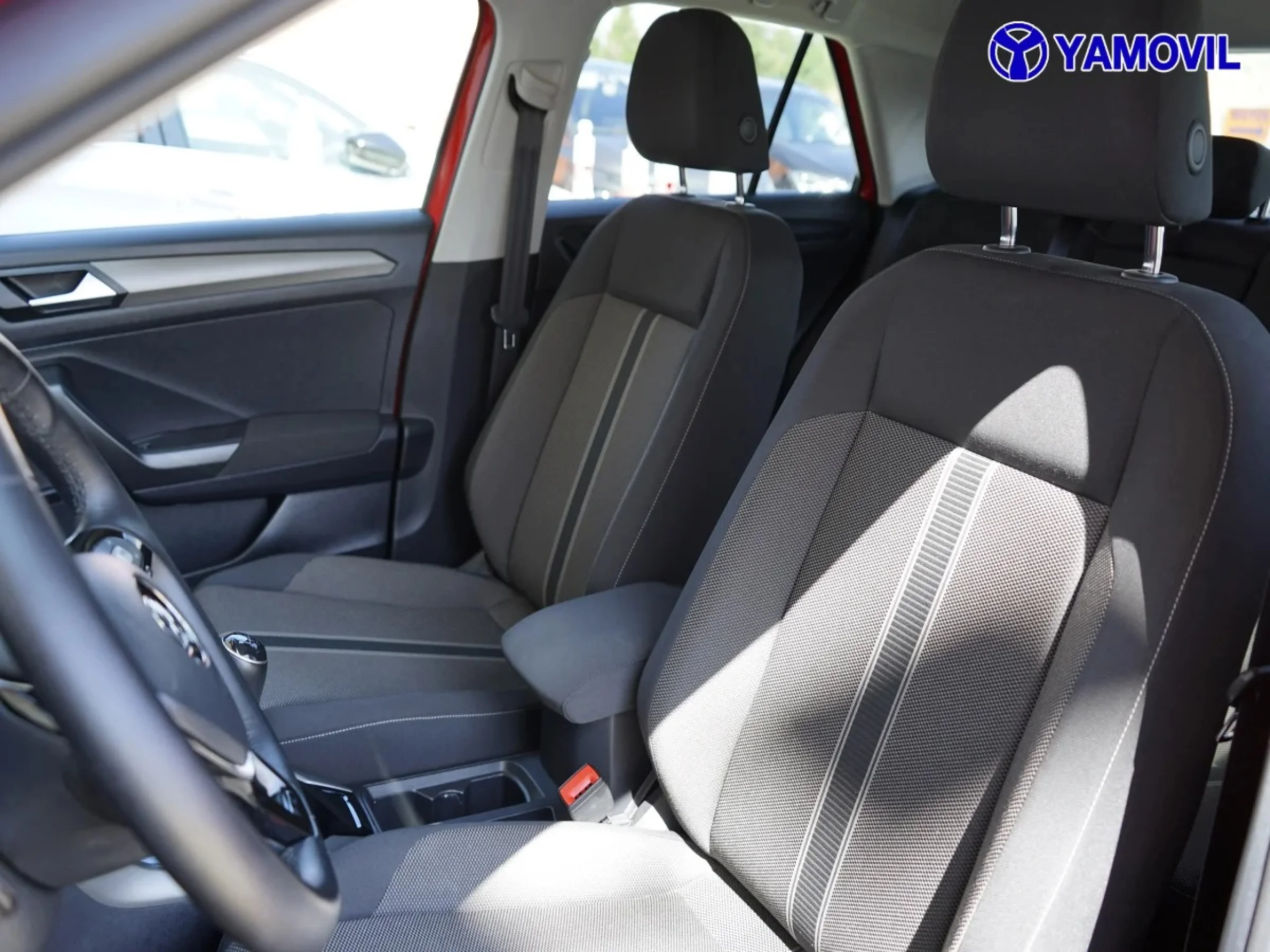 Volkswagen T-Roc Advance 1.0 TSI 85 kW (115 CV) - Foto 13