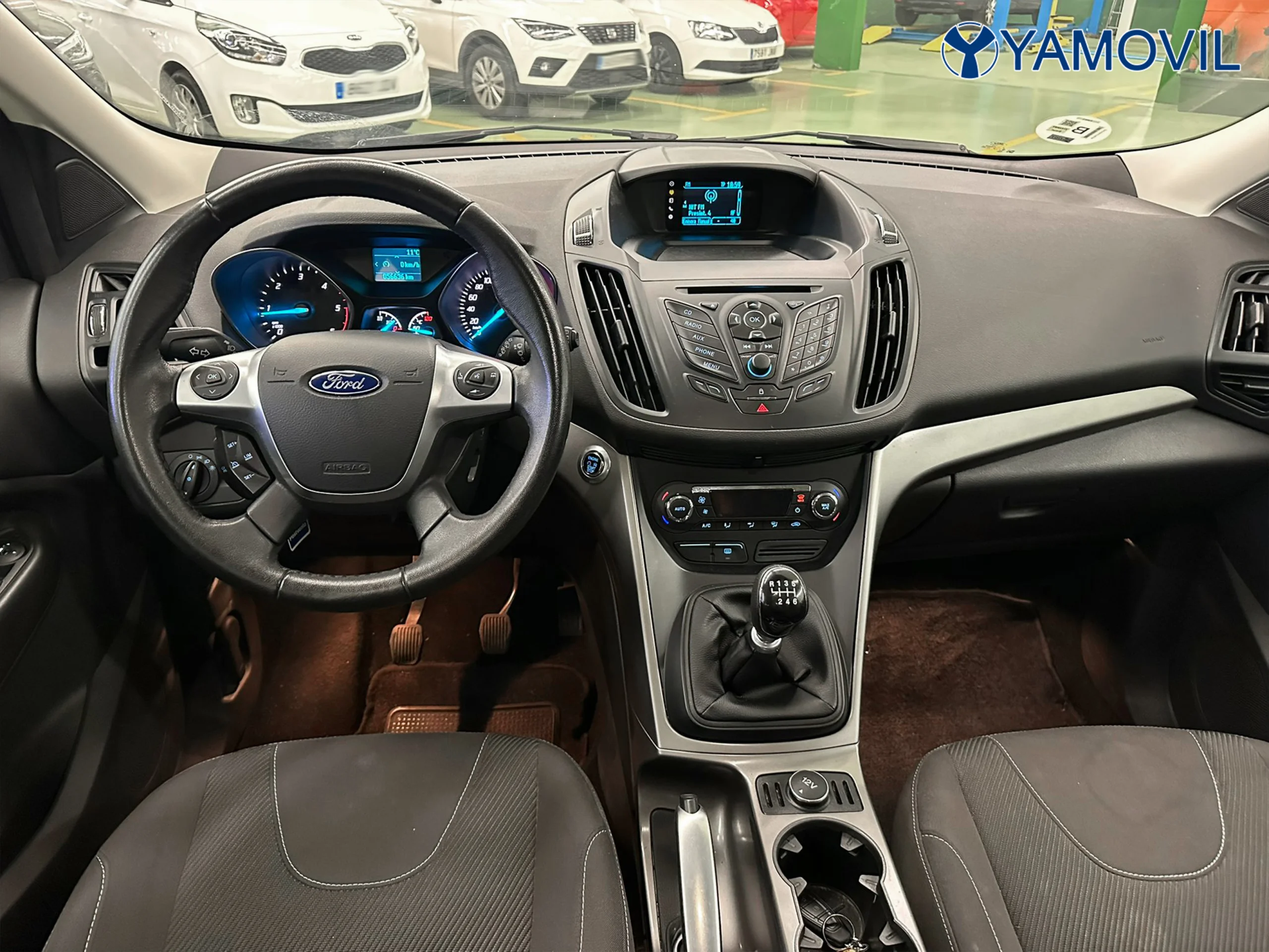 Ford Kuga 2.0 TDCI SANDS Trend 4x2 110 kW (140 CV) - Foto 5