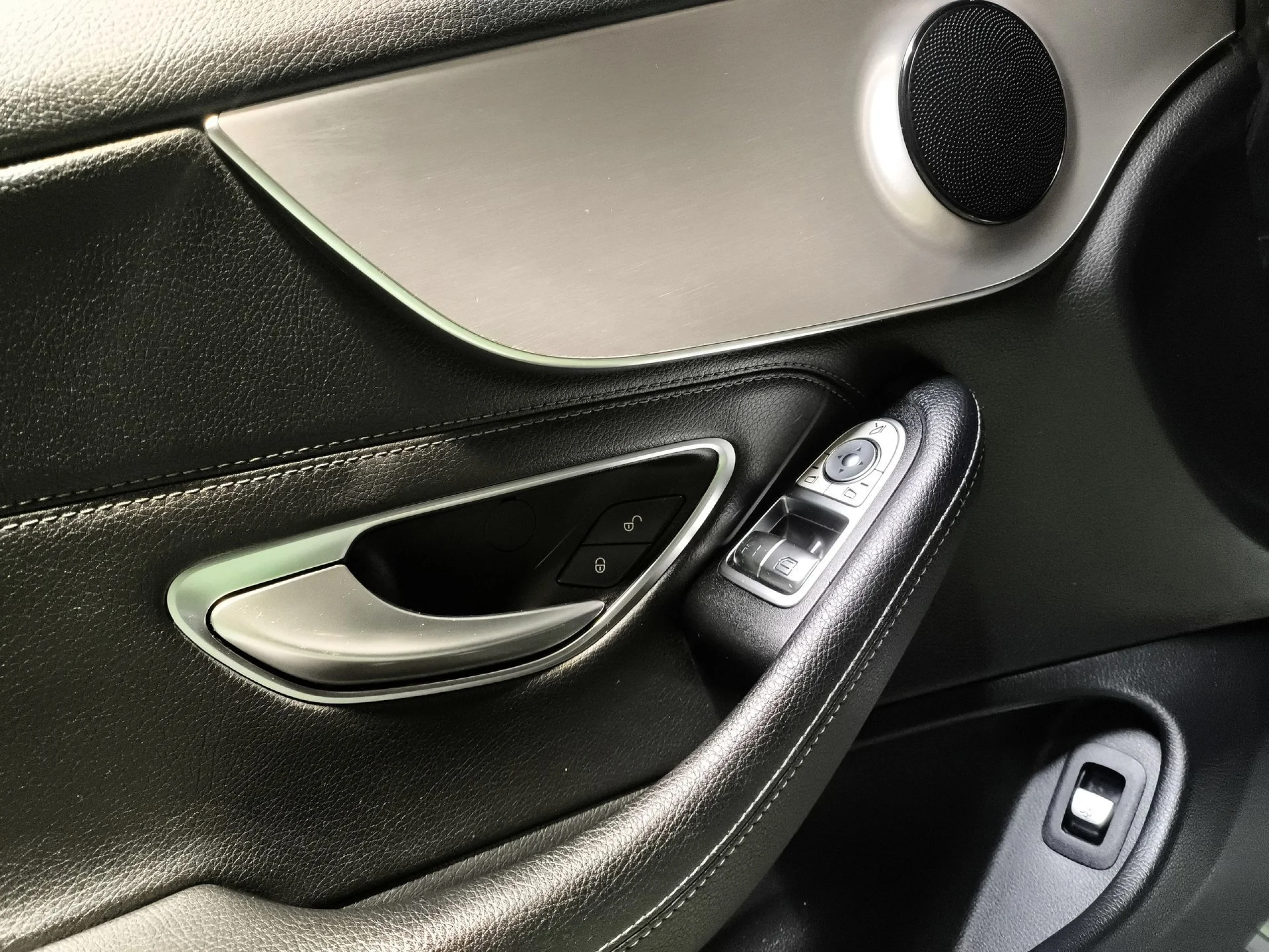 Mercedes-Benz Clase C Coupe 220 d 143 kW (194 CV) - Foto 13