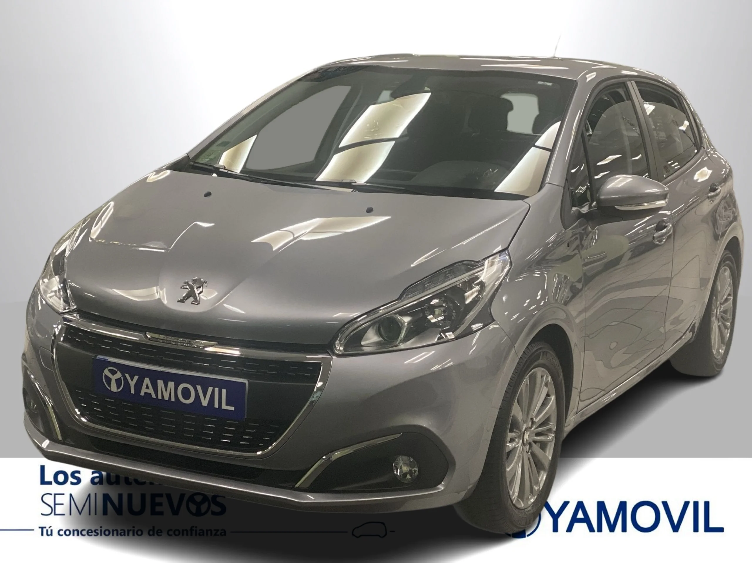 Peugeot 208 1.2L PureTech Signature  81 KW (110 CV) - Foto 1