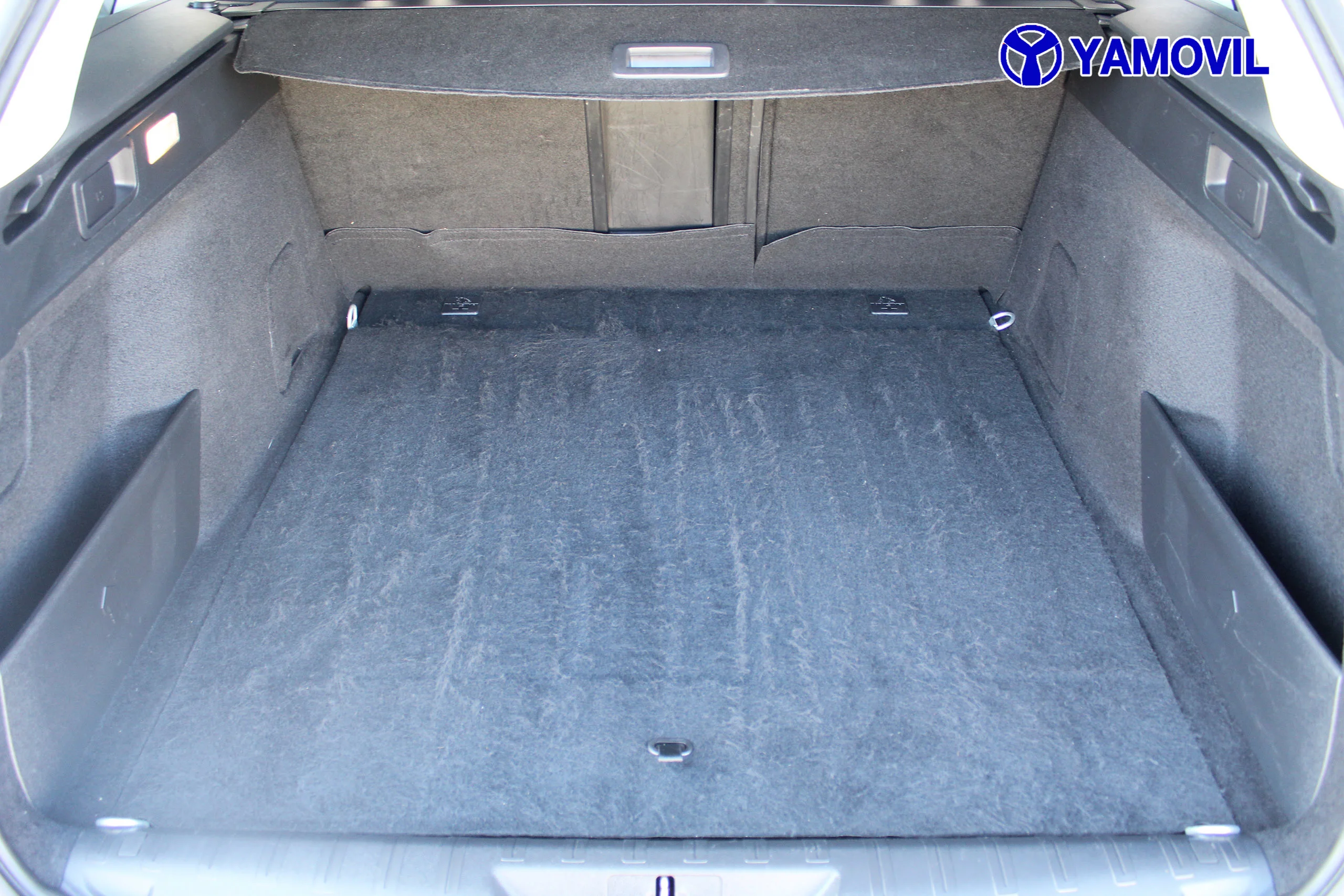Peugeot 308 SW PureTech 130 SANDS Allure 96 kW (130 CV) - Foto 7