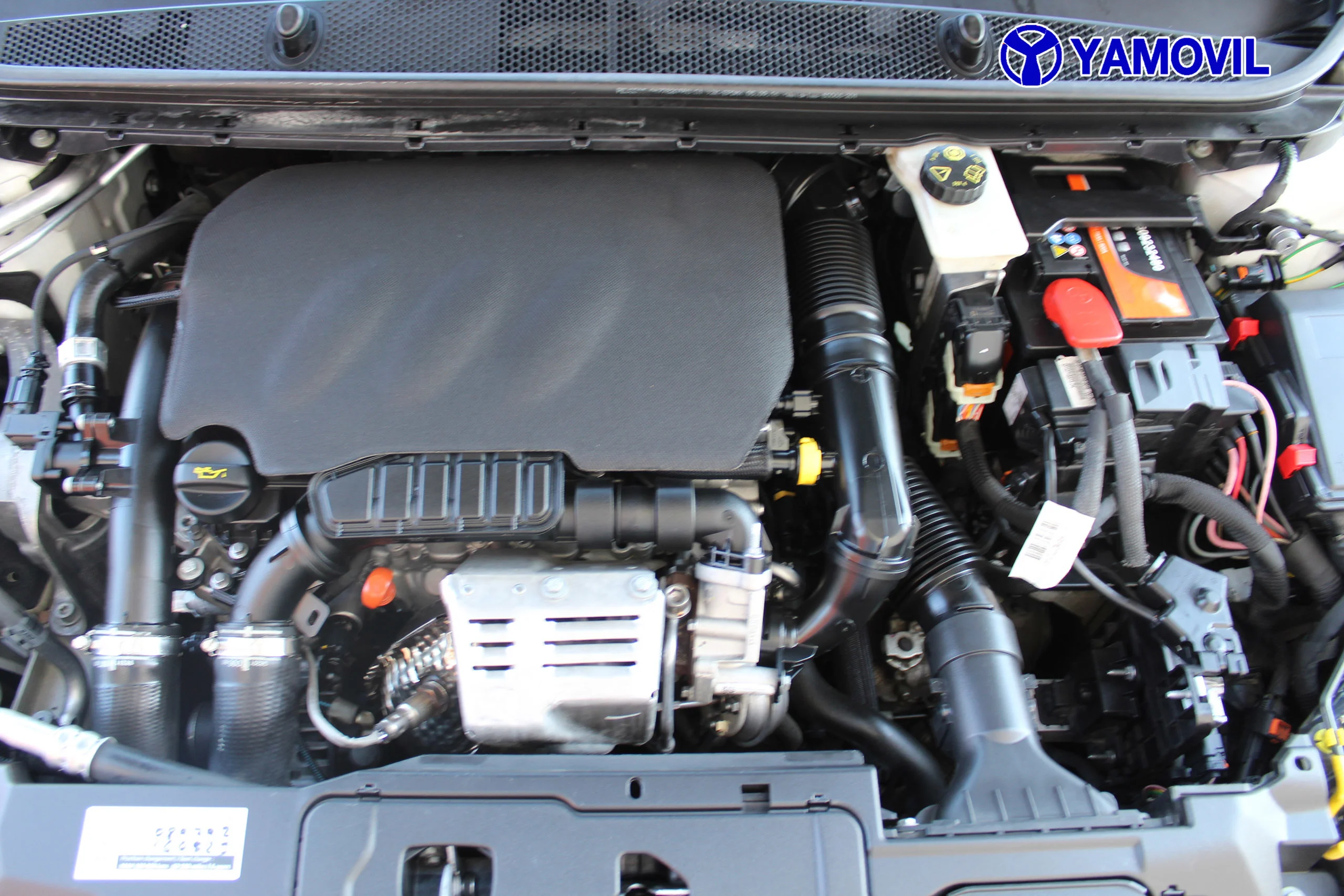 Peugeot 308 SW PureTech 130 SANDS Allure 96 kW (130 CV) - Foto 8