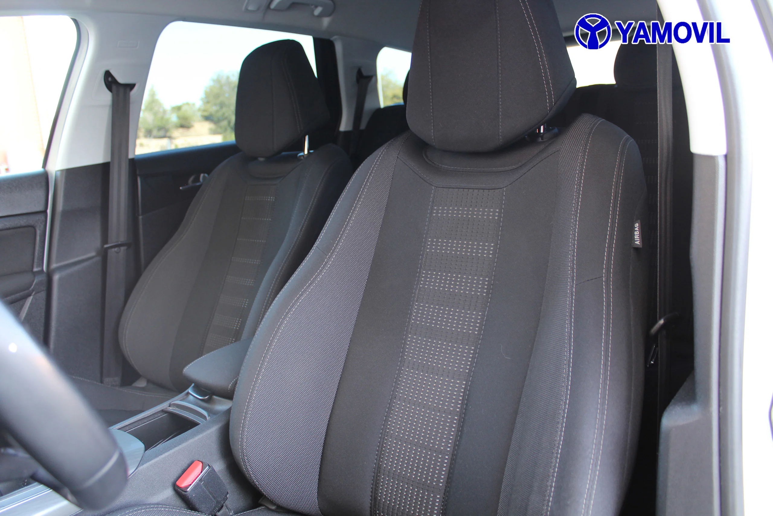 Peugeot 308 SW PureTech 130 SANDS Allure 96 kW (130 CV) - Foto 13