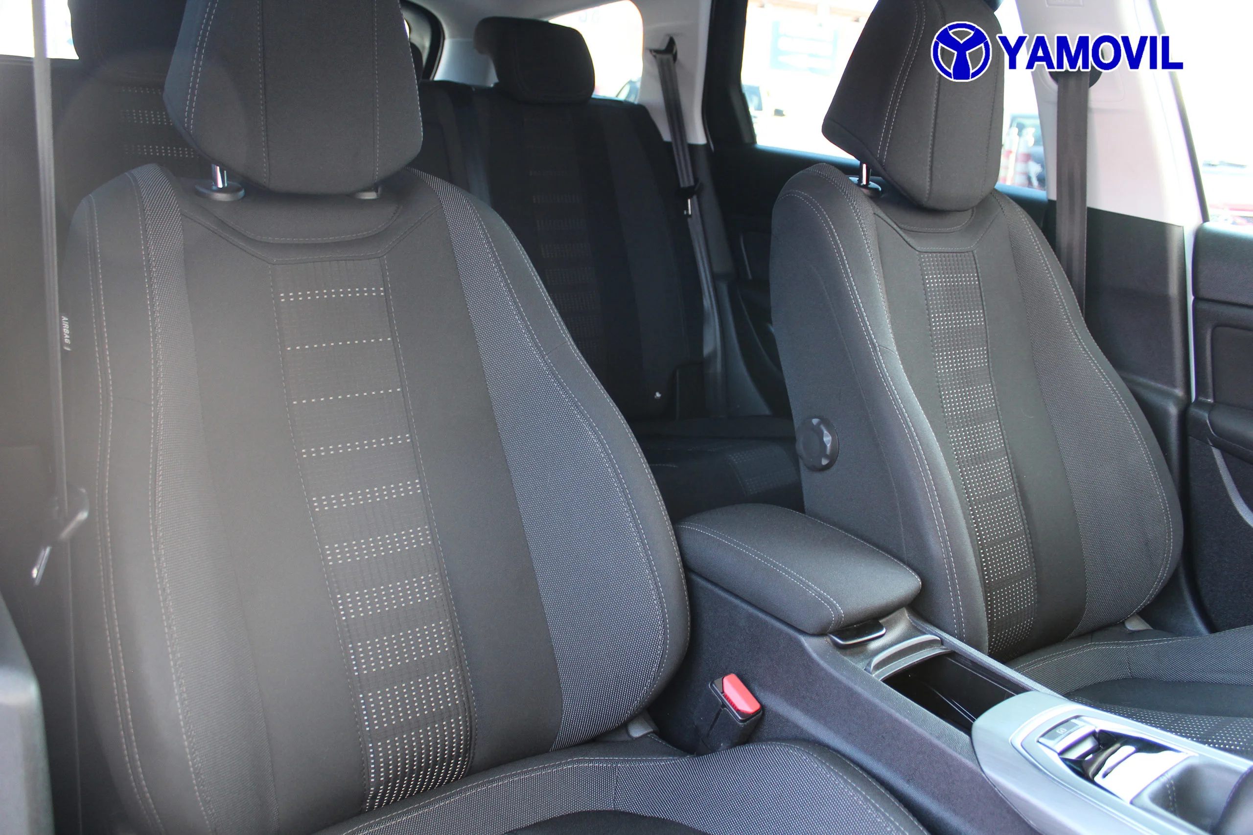 Peugeot 308 SW PureTech 130 SANDS Allure 96 kW (130 CV) - Foto 17
