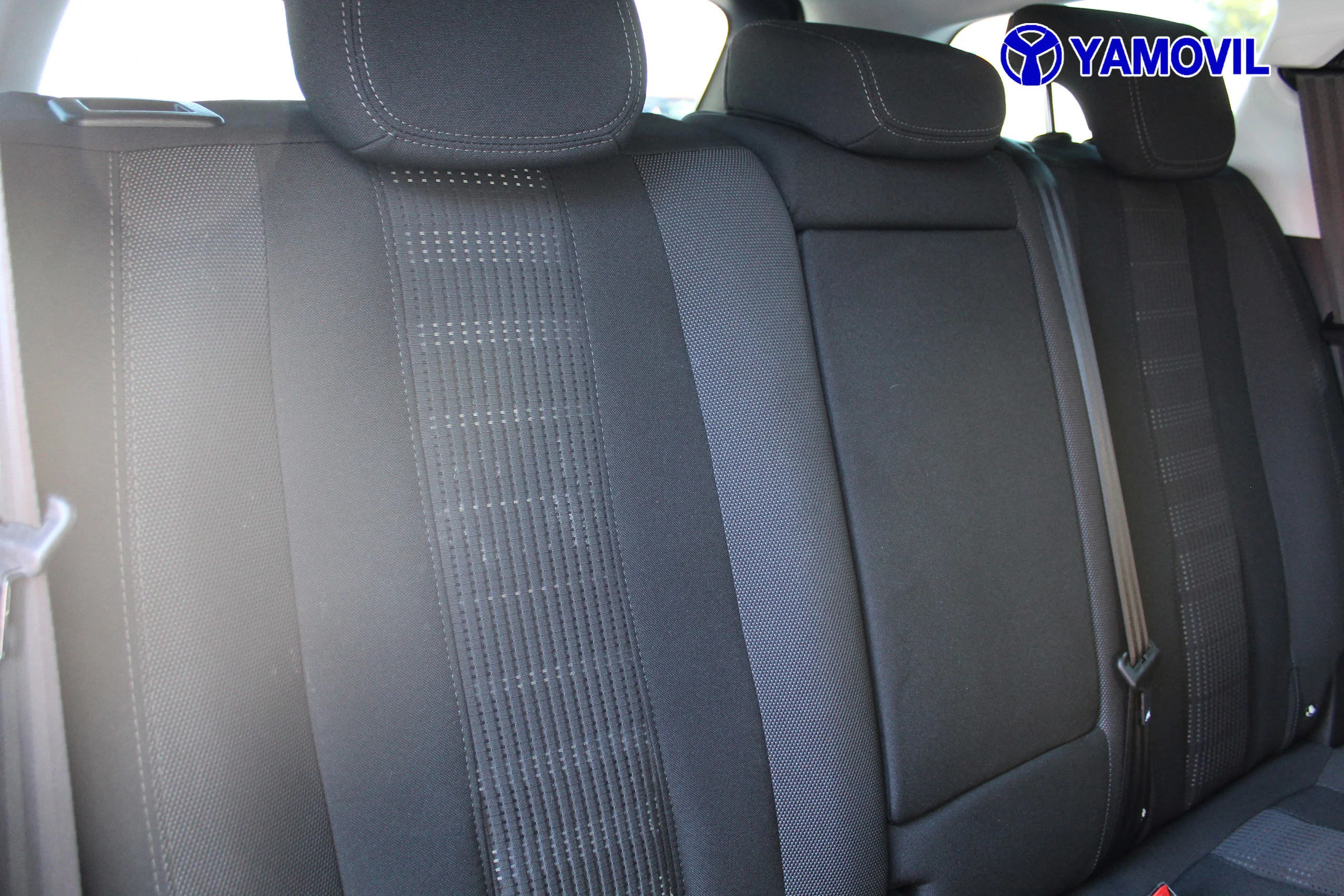 Peugeot 308 SW PureTech 130 SANDS Allure 96 kW (130 CV) - Foto 19