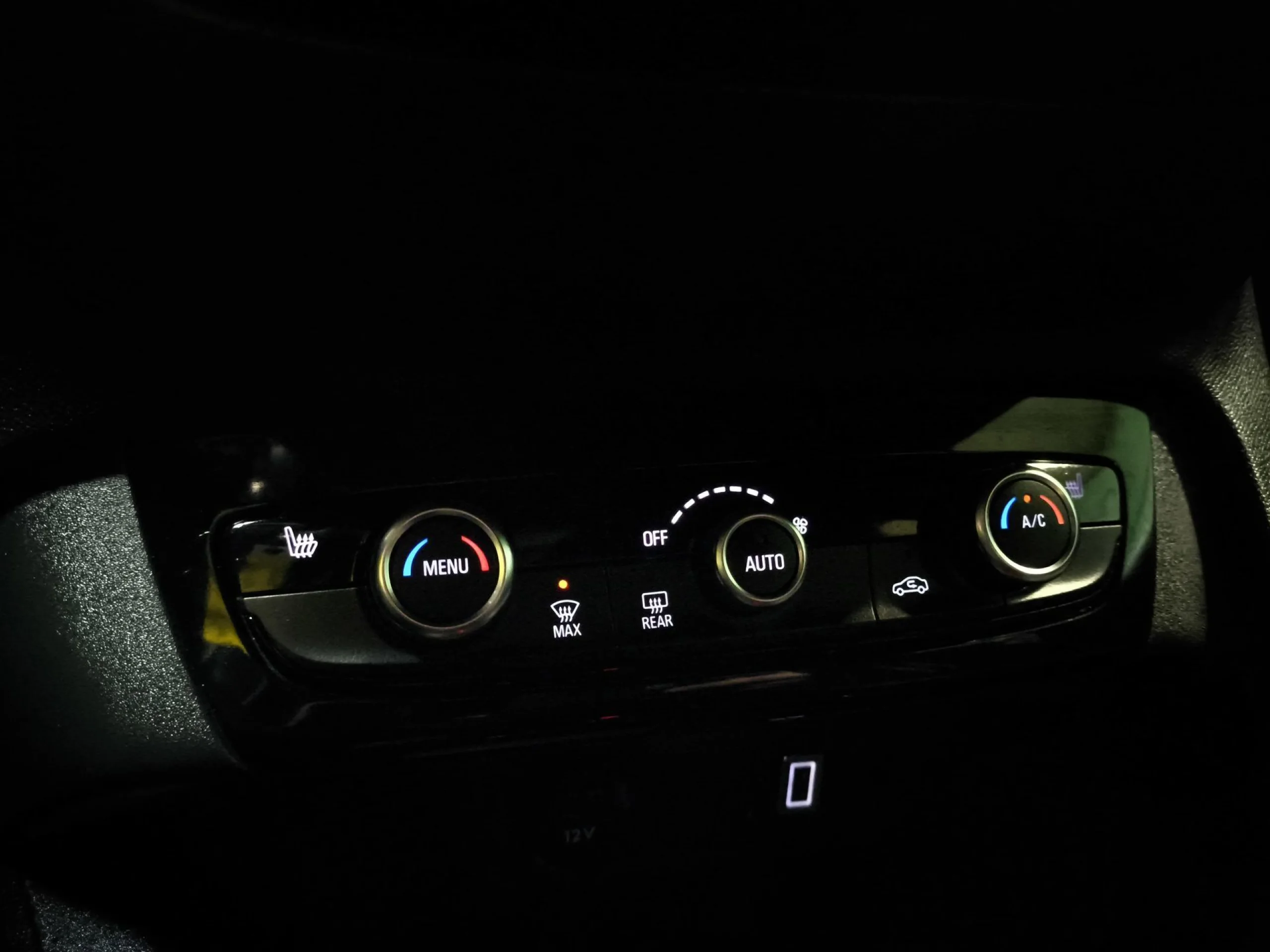 Opel Corsa 1.2T XHL Hybrid GS Auto 74 kW (100 CV) - Foto 19