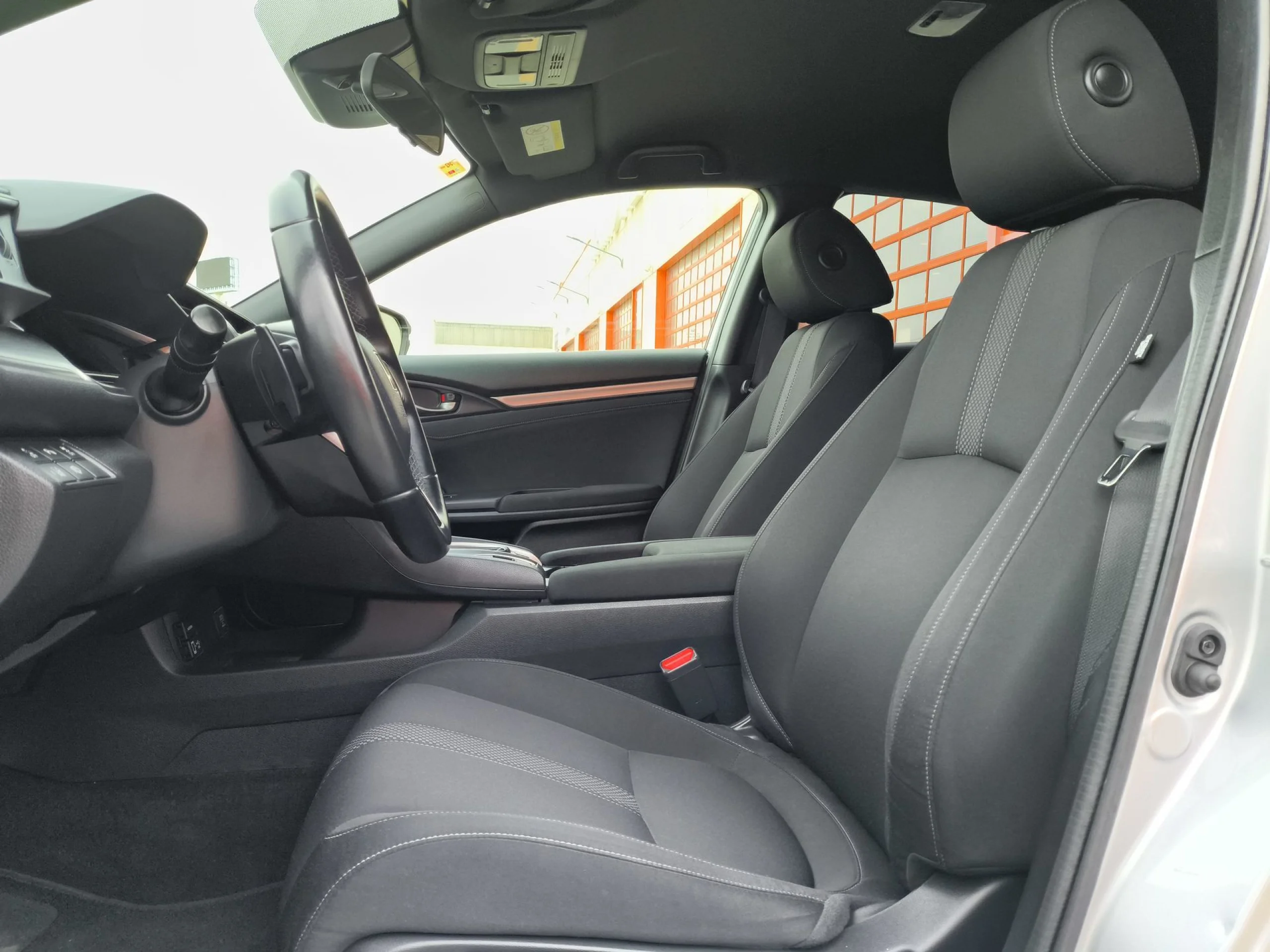 Honda Civic 1.0 I-VTEC TURBO Elegance Navi CVT 95 kW (129 CV) - Foto 8