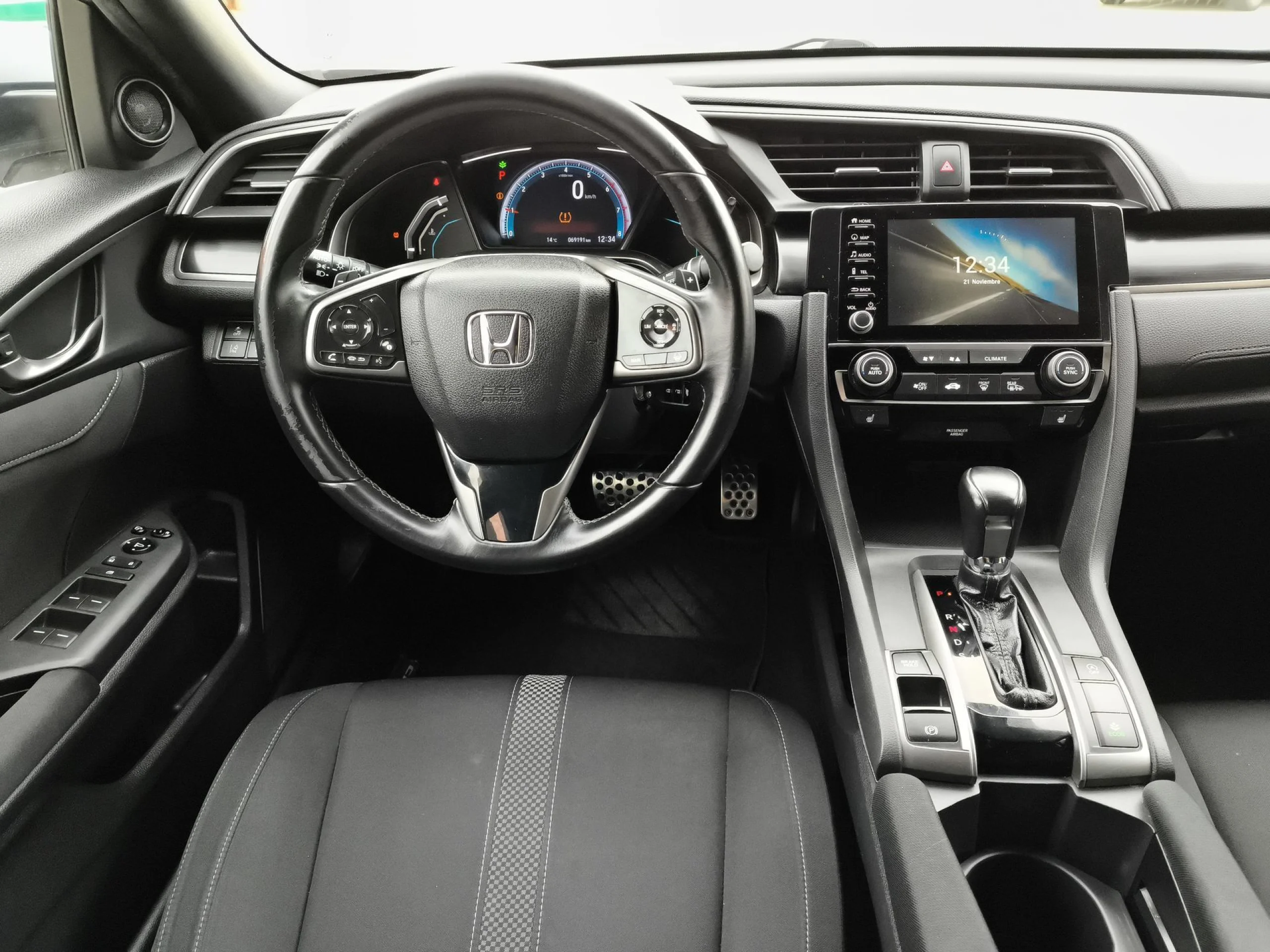 Honda Civic 1.0 I-VTEC TURBO Elegance Navi CVT 95 kW (129 CV) - Foto 18