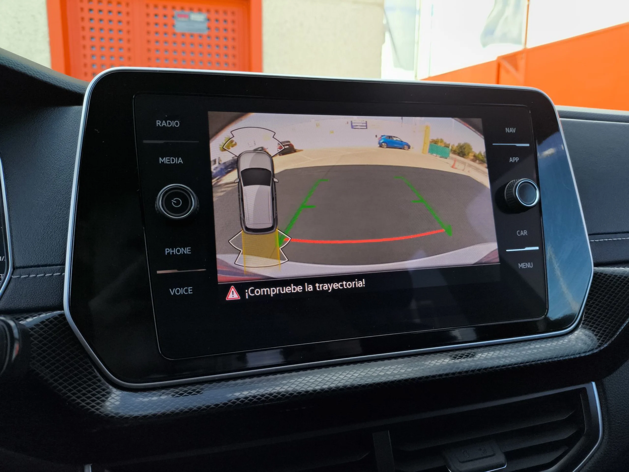 Volkswagen T-Cross R-Line 1.5 TSI 110 kW (150 CV) DSG - Foto 17