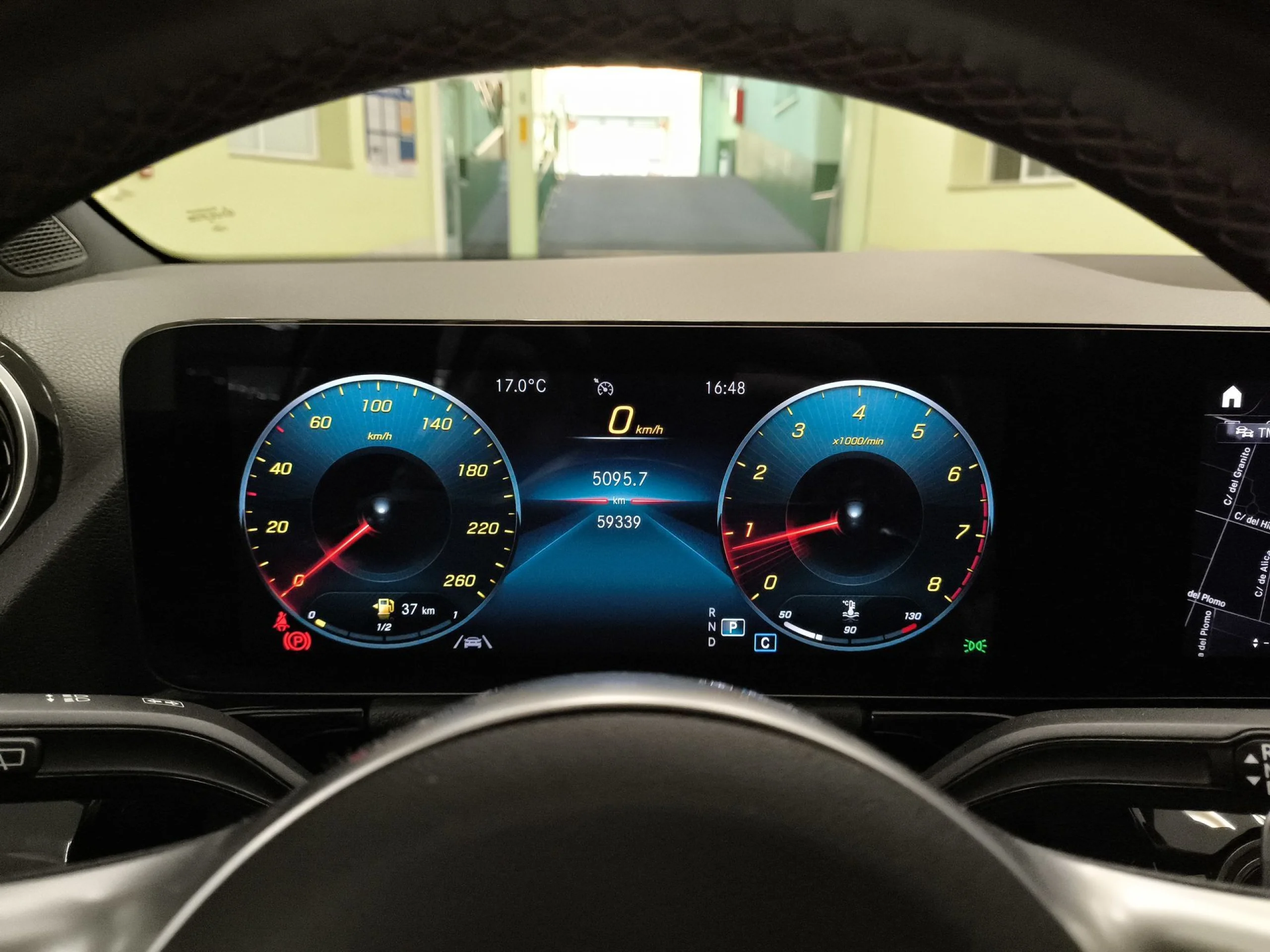 Mercedes-Benz GLA 200 120 kW (163 CV) - Foto 12