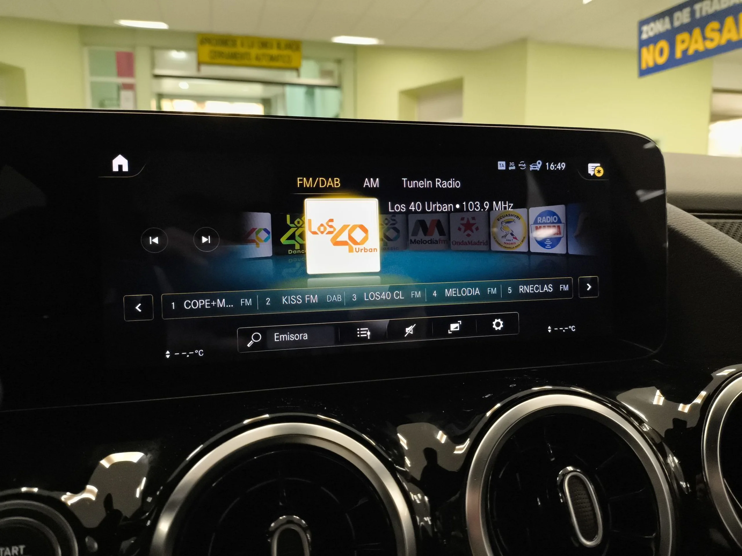 Mercedes-Benz GLA 200 120 kW (163 CV) - Foto 13