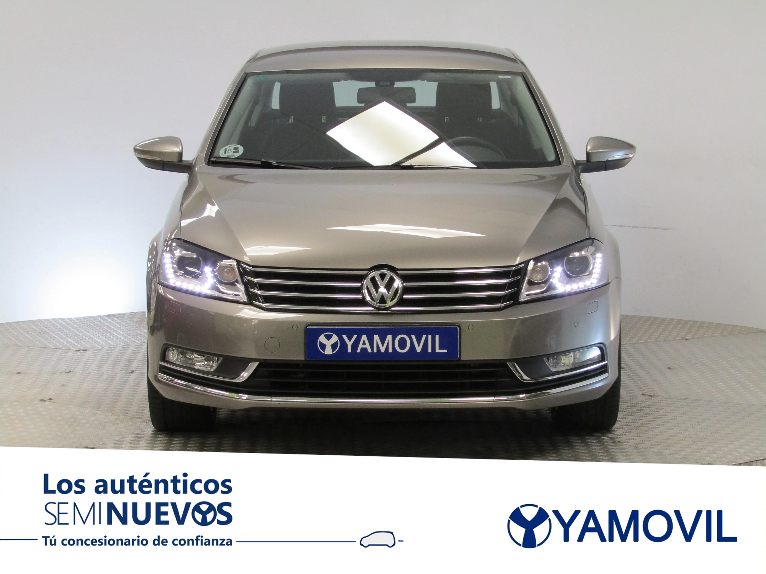 Volkswagen Passat 2.0 TDI EXCLUSIVE - Foto 3