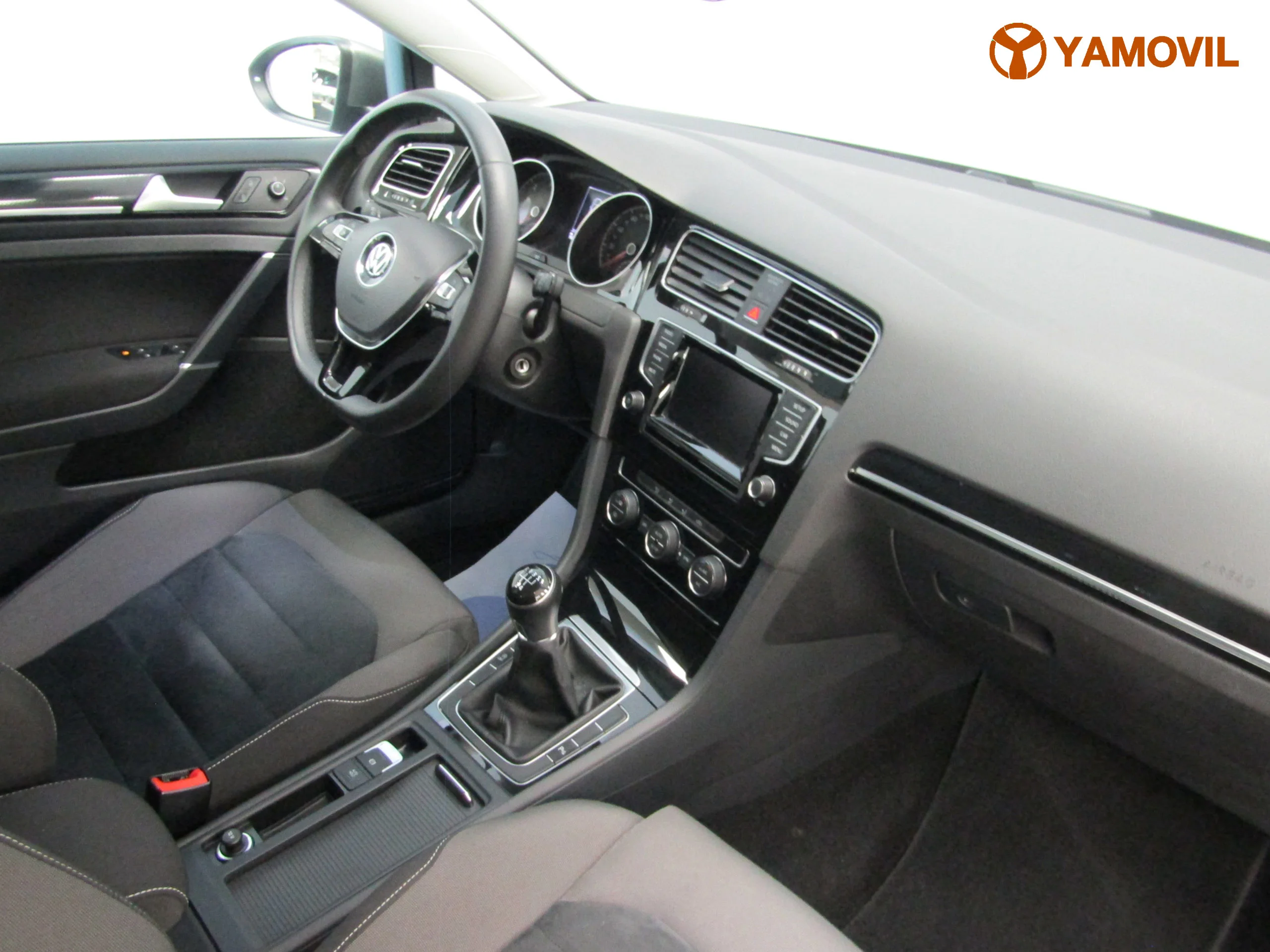 Volkswagen Golf 1.6 TDI 105CV SPORT 5P - Foto 13