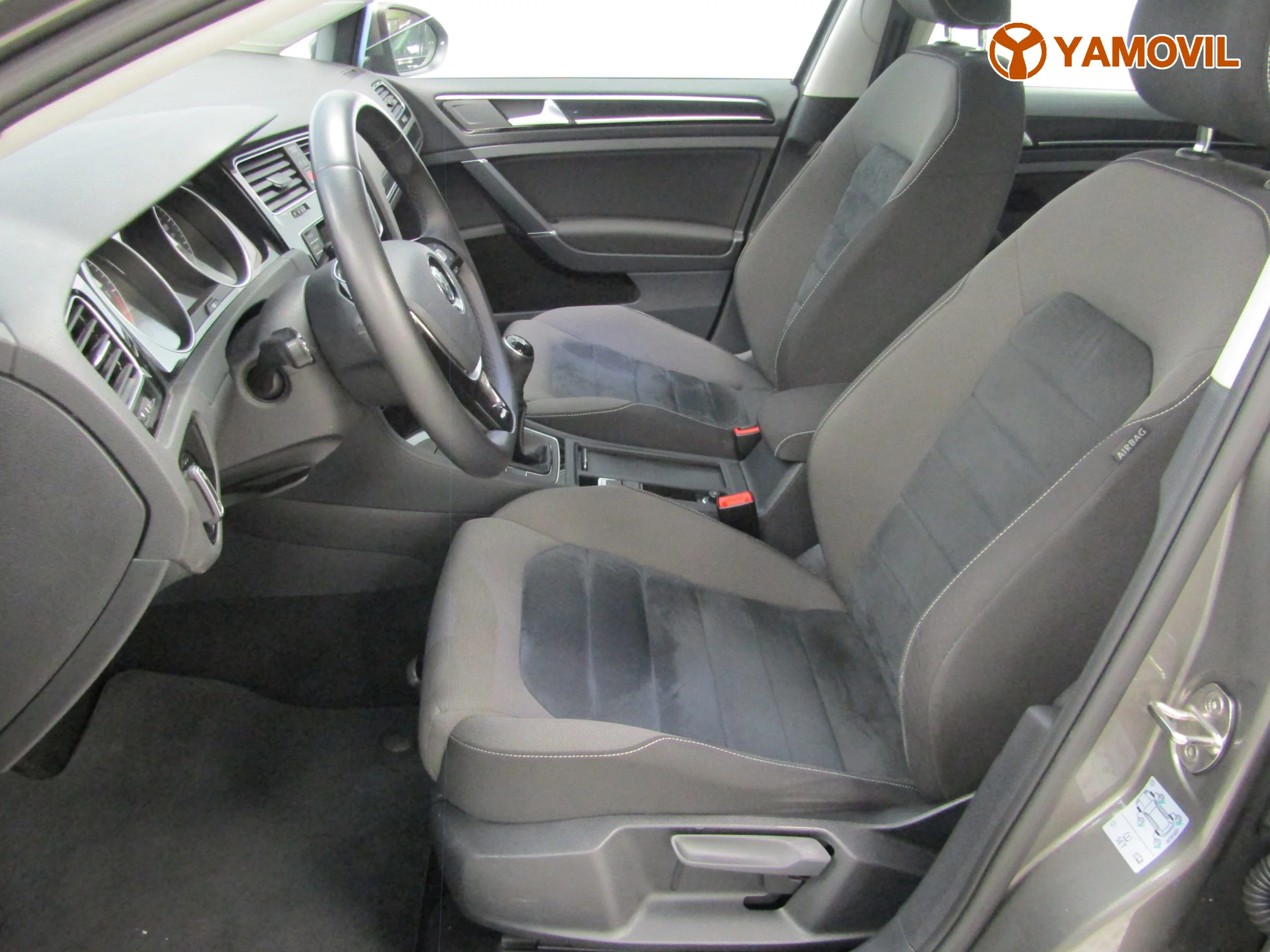 Volkswagen Golf 1.6 TDI 105CV SPORT 5P - Foto 15