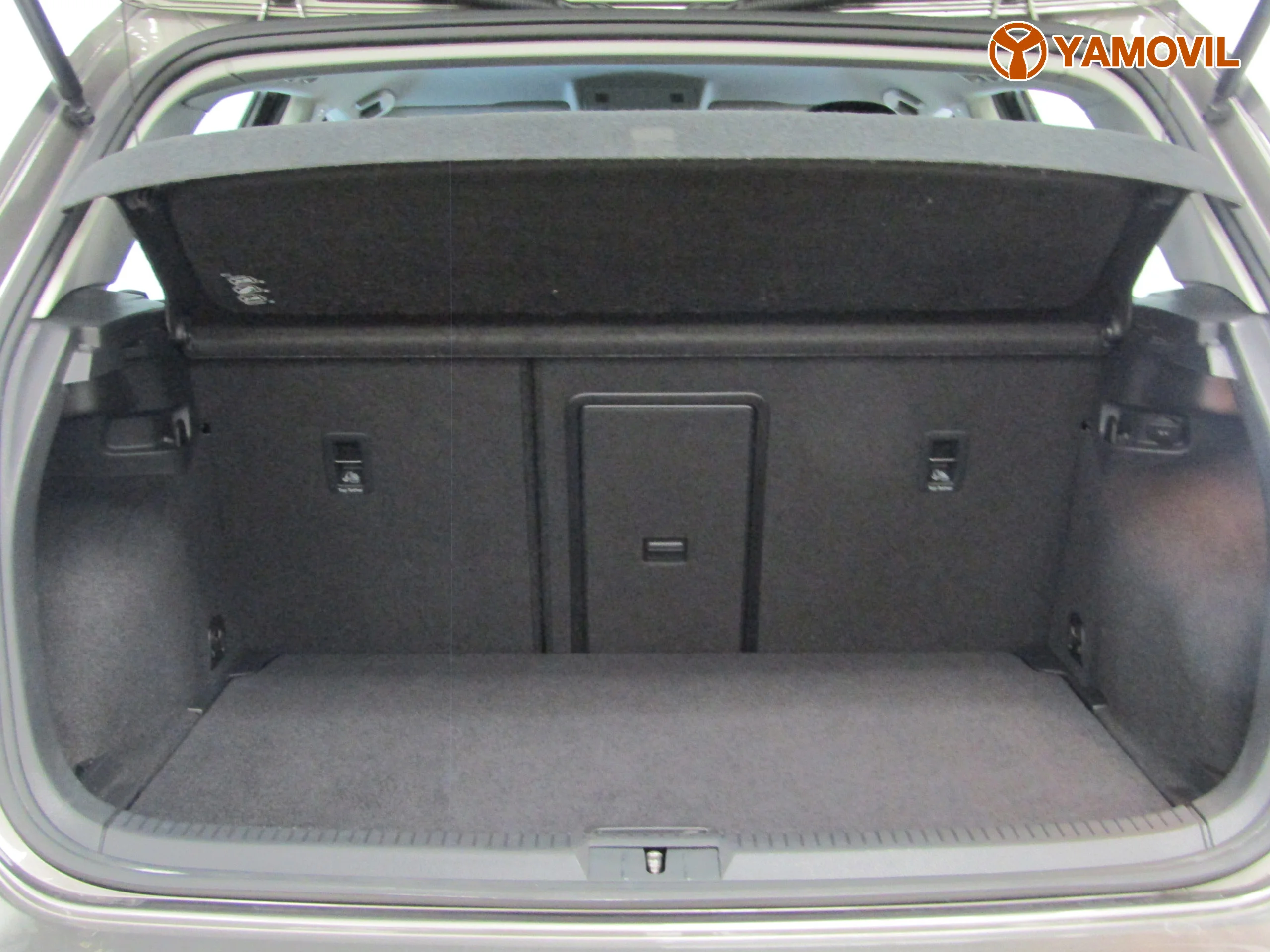 Volkswagen Golf 1.6 TDI 105CV SPORT 5P - Foto 6