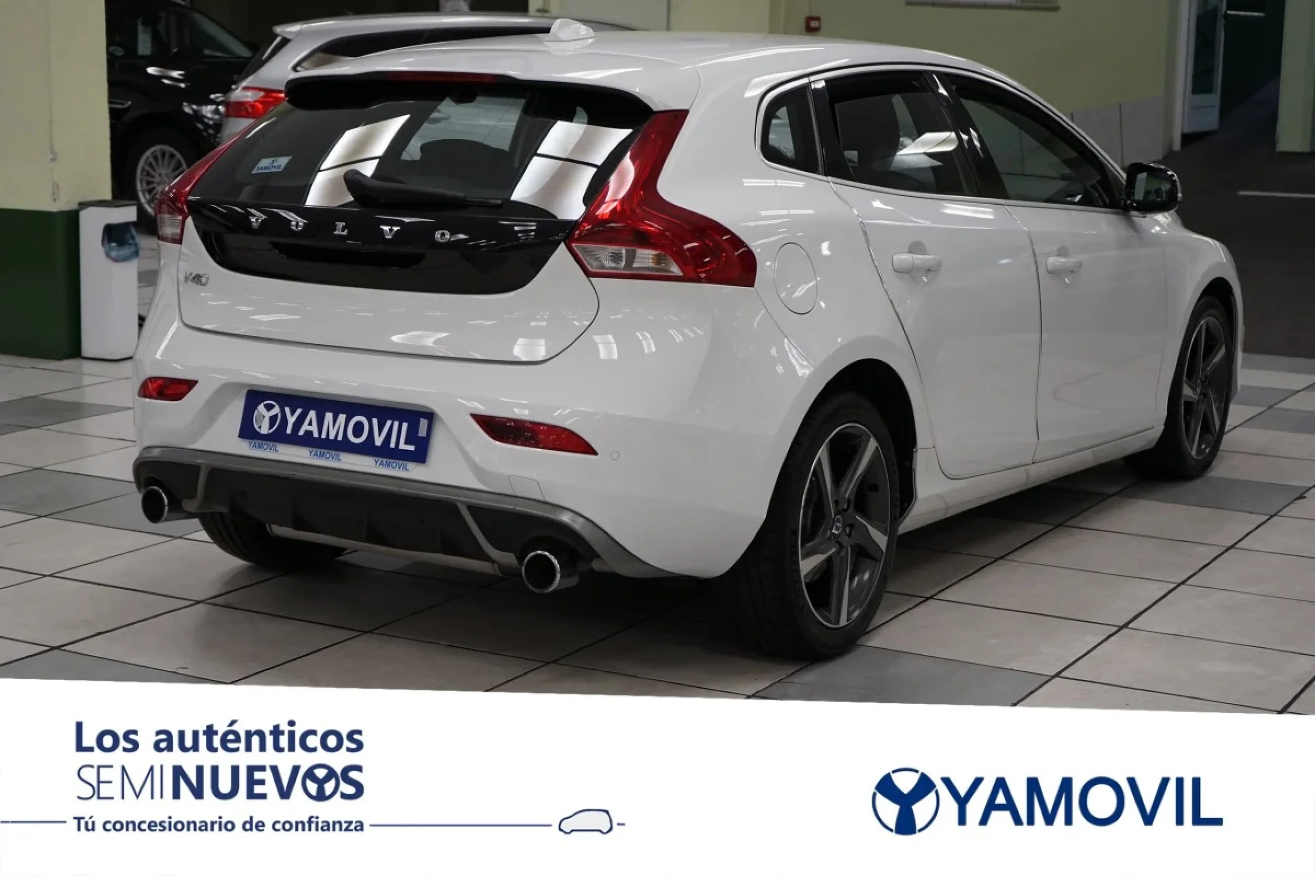 Volvo V40 D2 R-Design Momentum Auto 85 kW (115 CV) - Foto 4