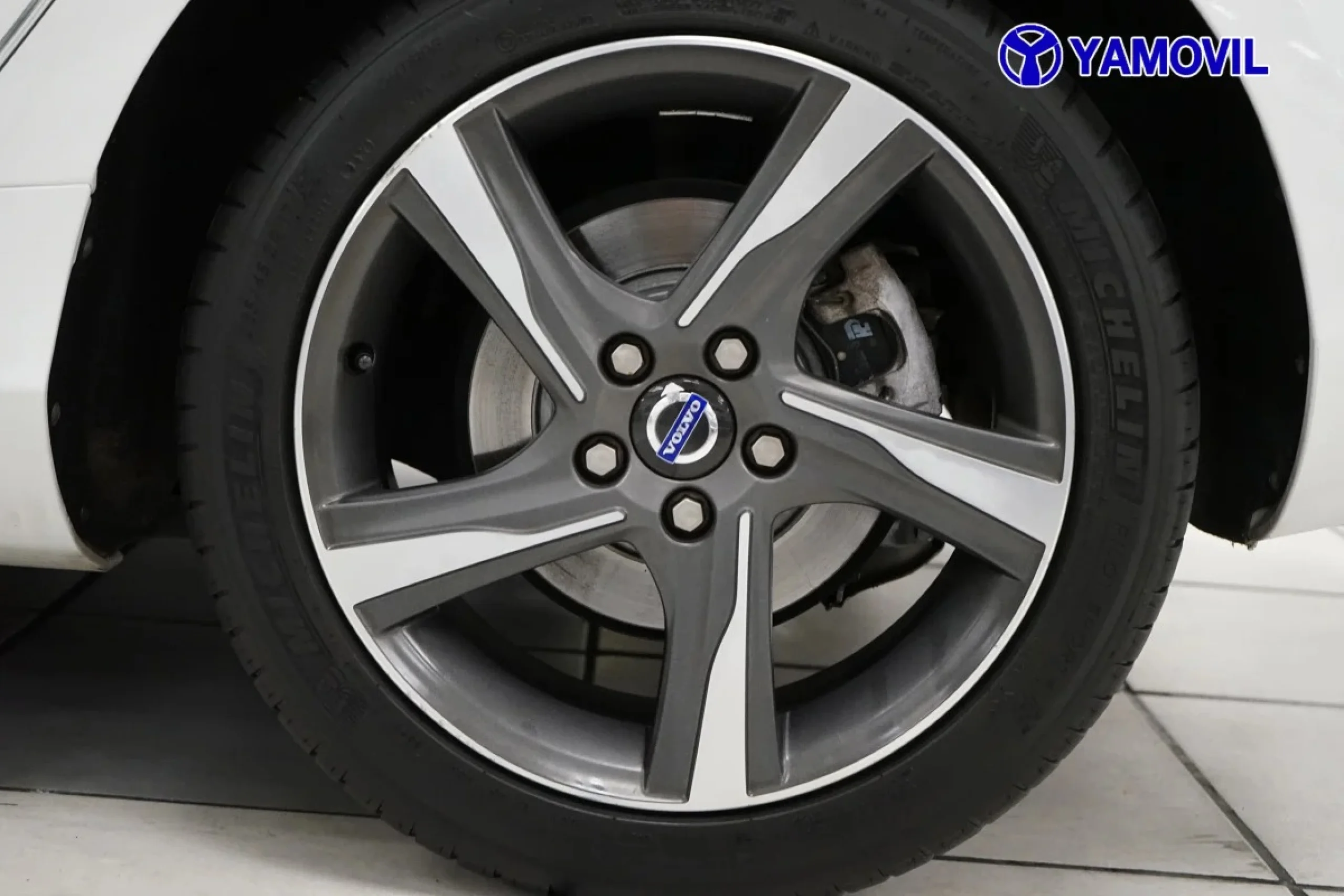 Volvo V40 D2 R-Design Momentum Auto 85 kW (115 CV) - Foto 11