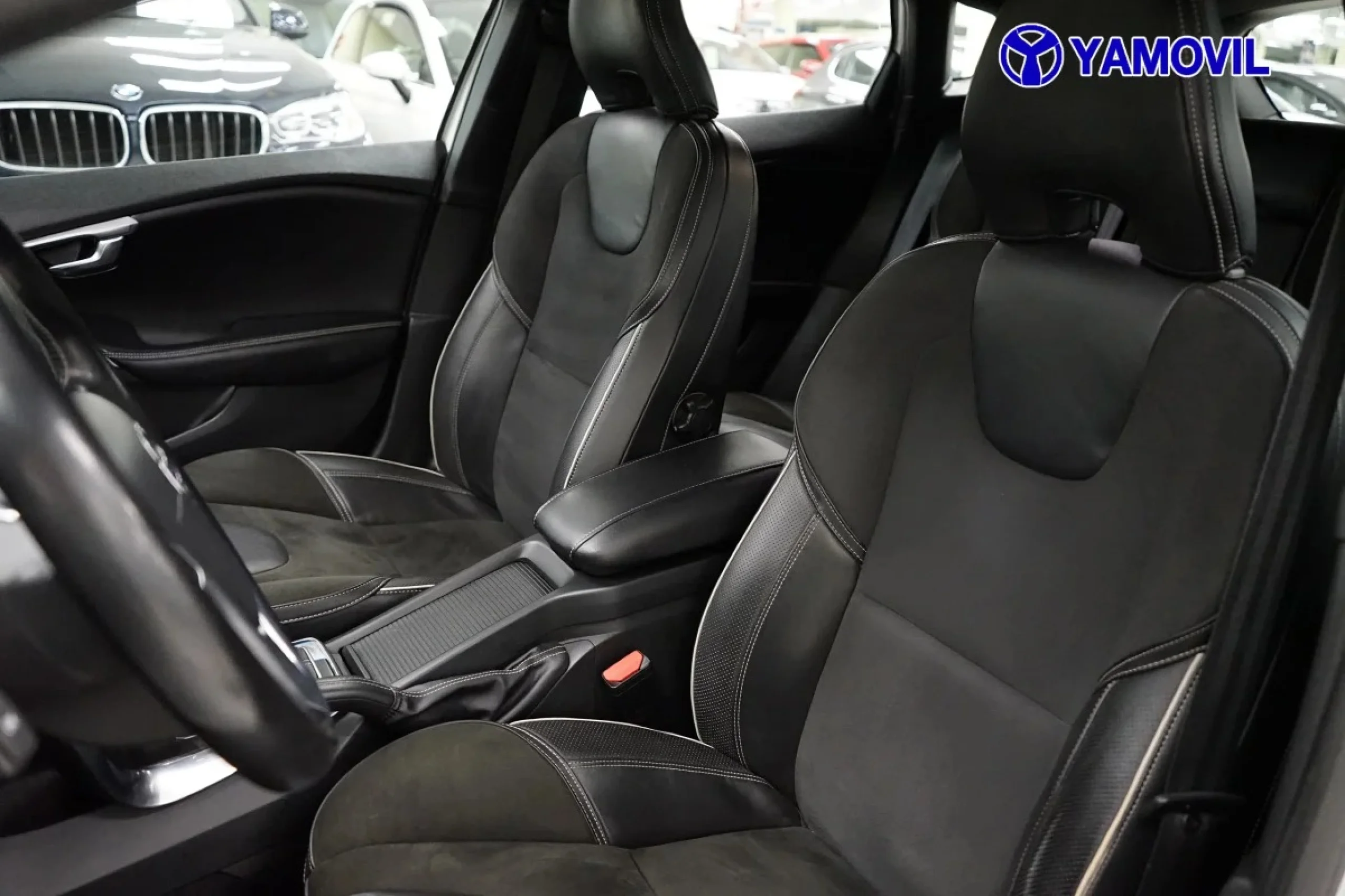Volvo V40 D2 R-Design Momentum Auto 85 kW (115 CV) - Foto 13