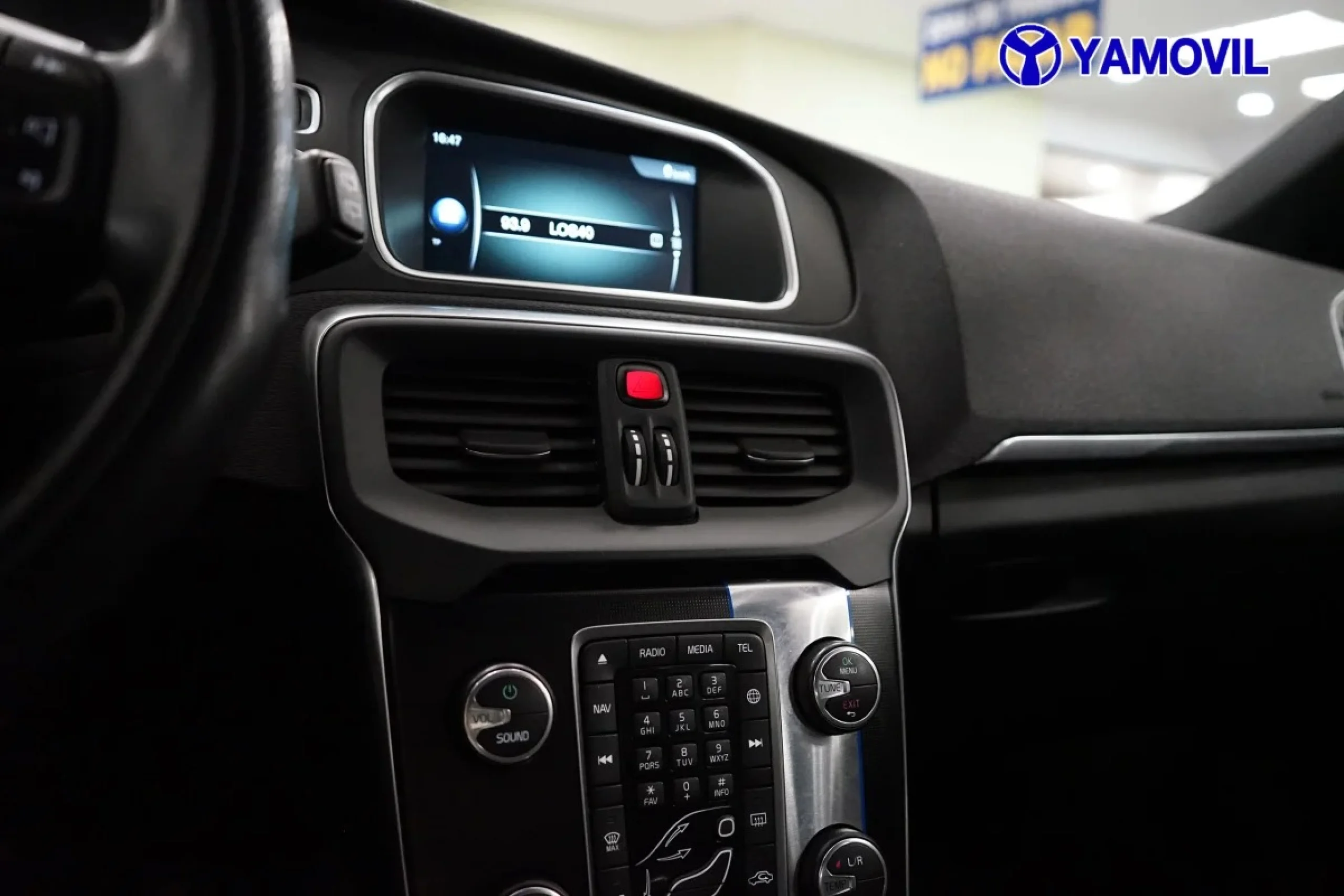 Volvo V40 D2 R-Design Momentum Auto 85 kW (115 CV) - Foto 23