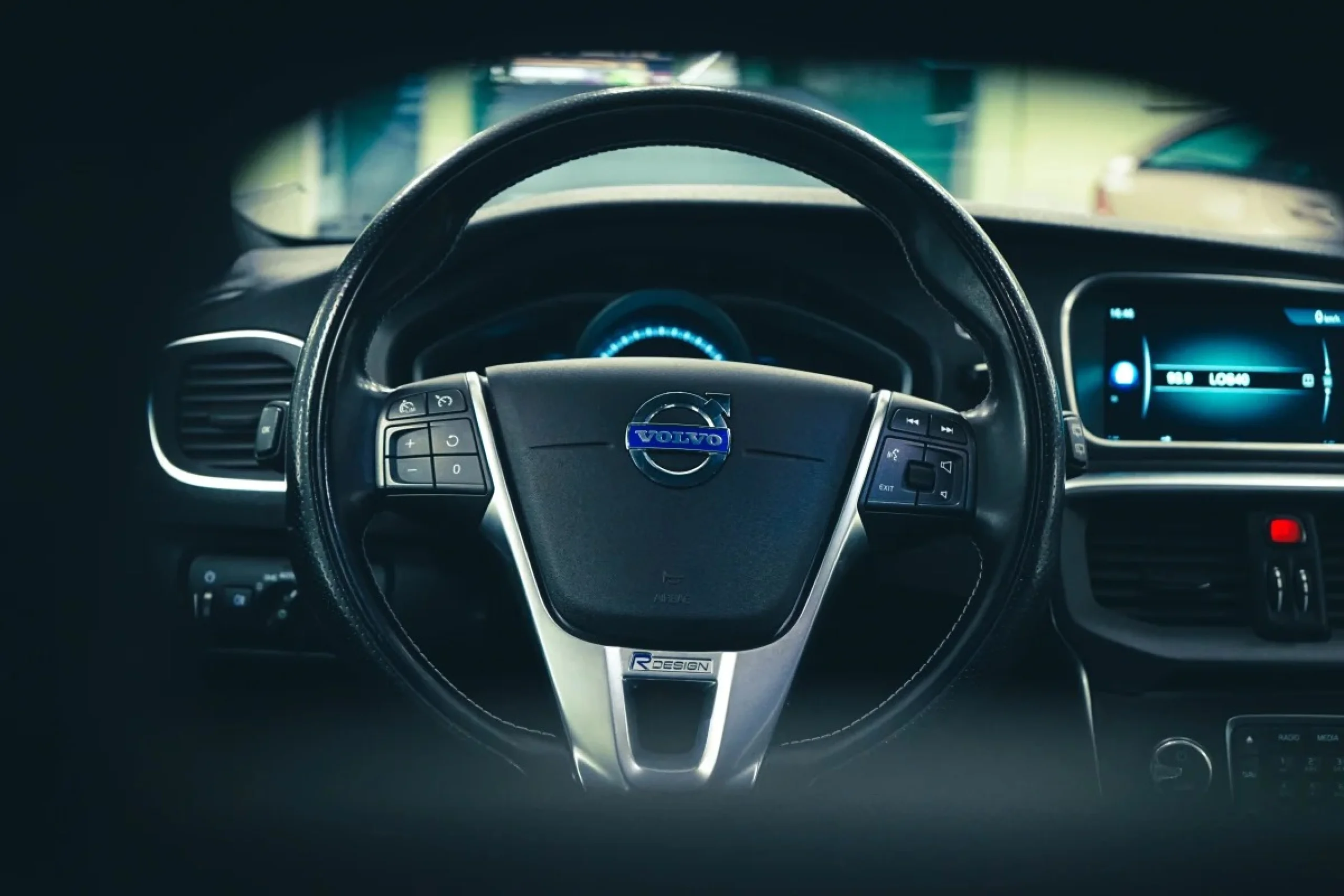 Volvo V40 D2 R-Design Momentum Auto 85 kW (115 CV) - Foto 30