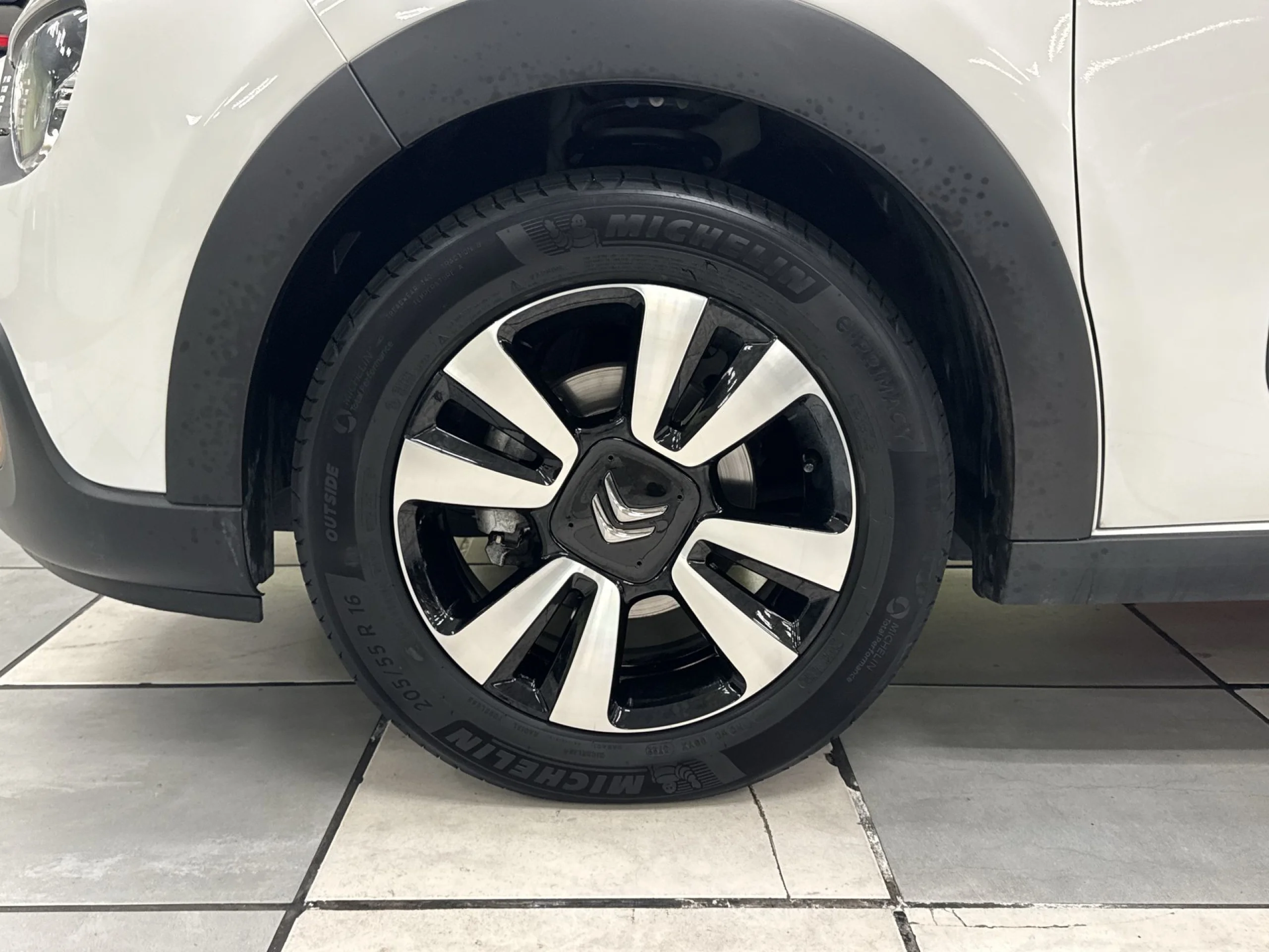 Citroen C3 PureTech 82 C-Series 61 kW (83 CV) - Foto 7