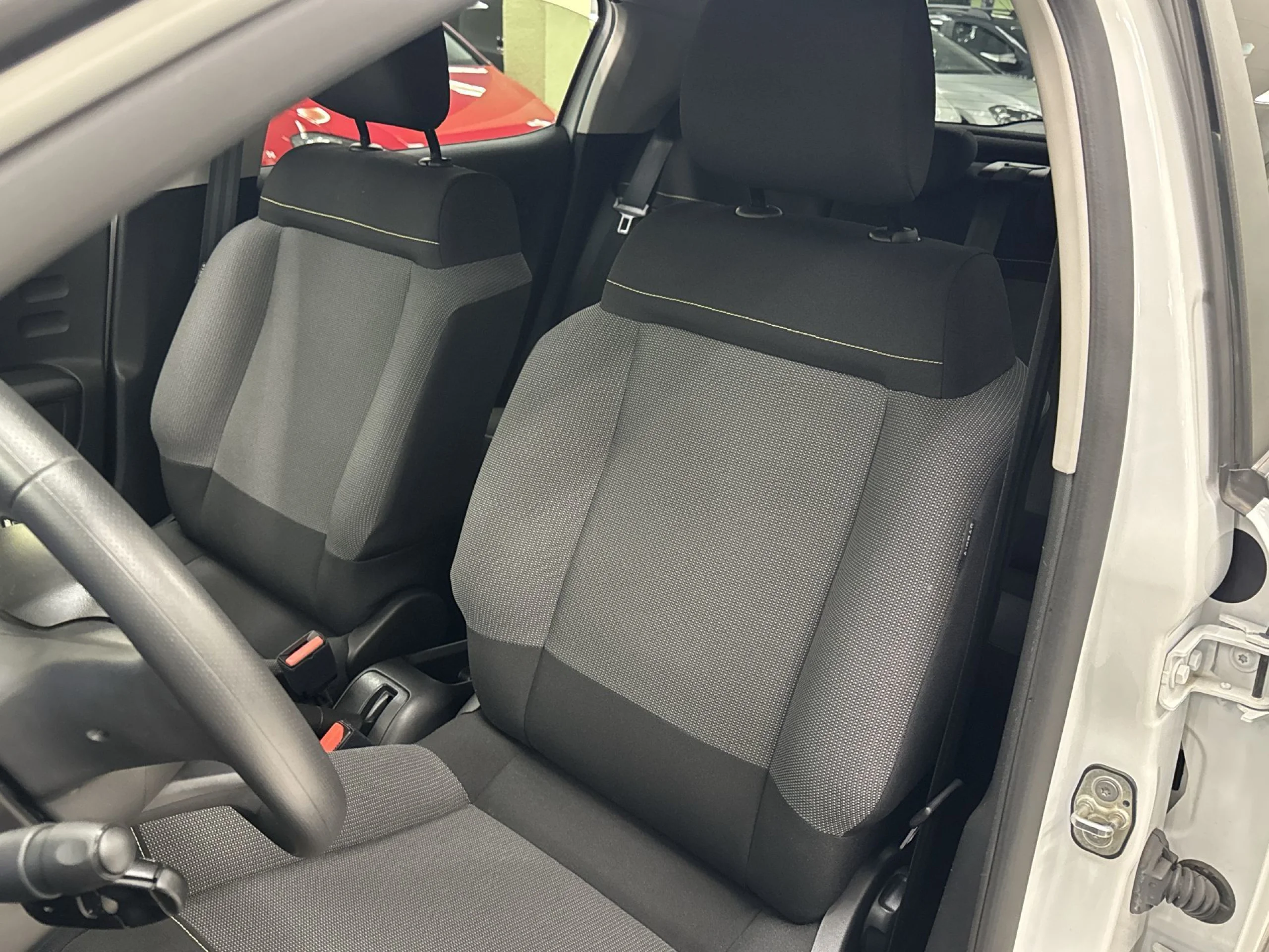 Citroen C3 PureTech 82 C-Series 61 kW (83 CV) - Foto 8