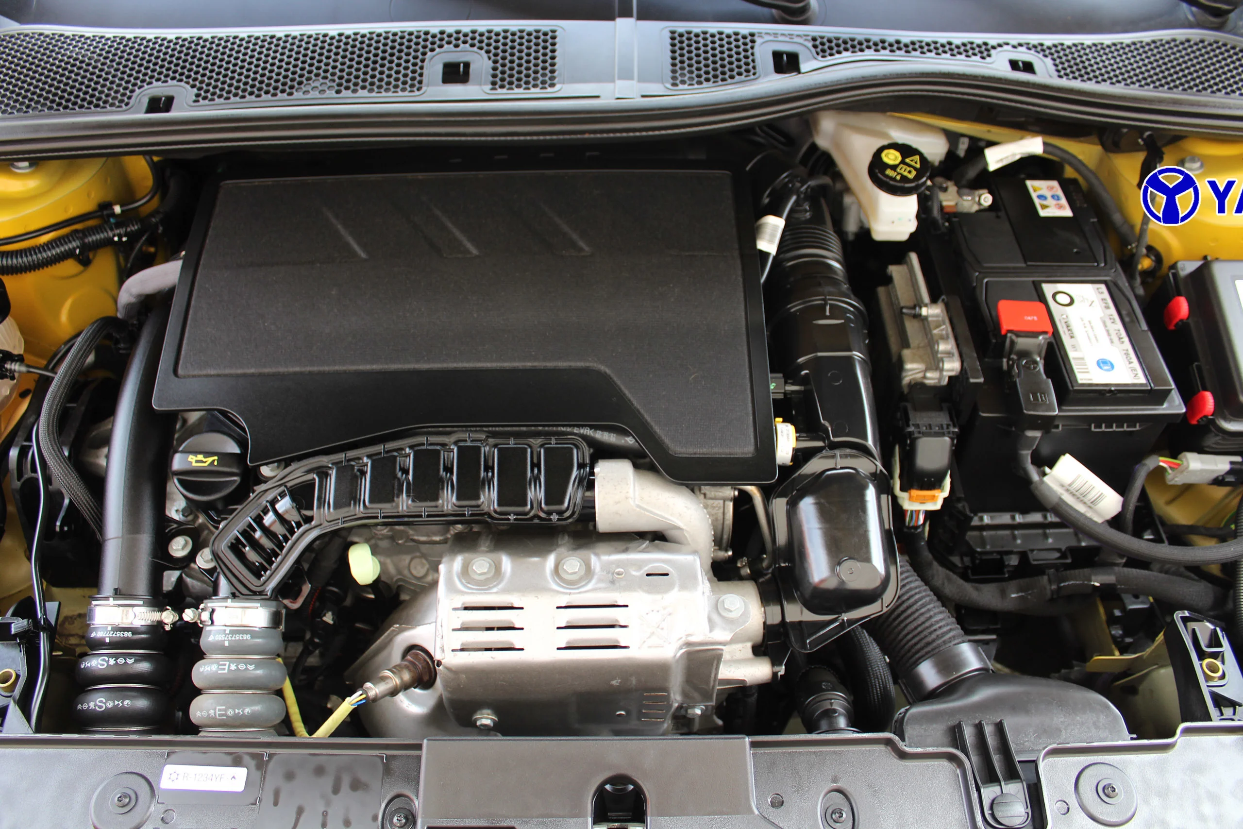 Peugeot 208 PureTech 100 Active Pack 75 kW (100 CV) - Foto 8