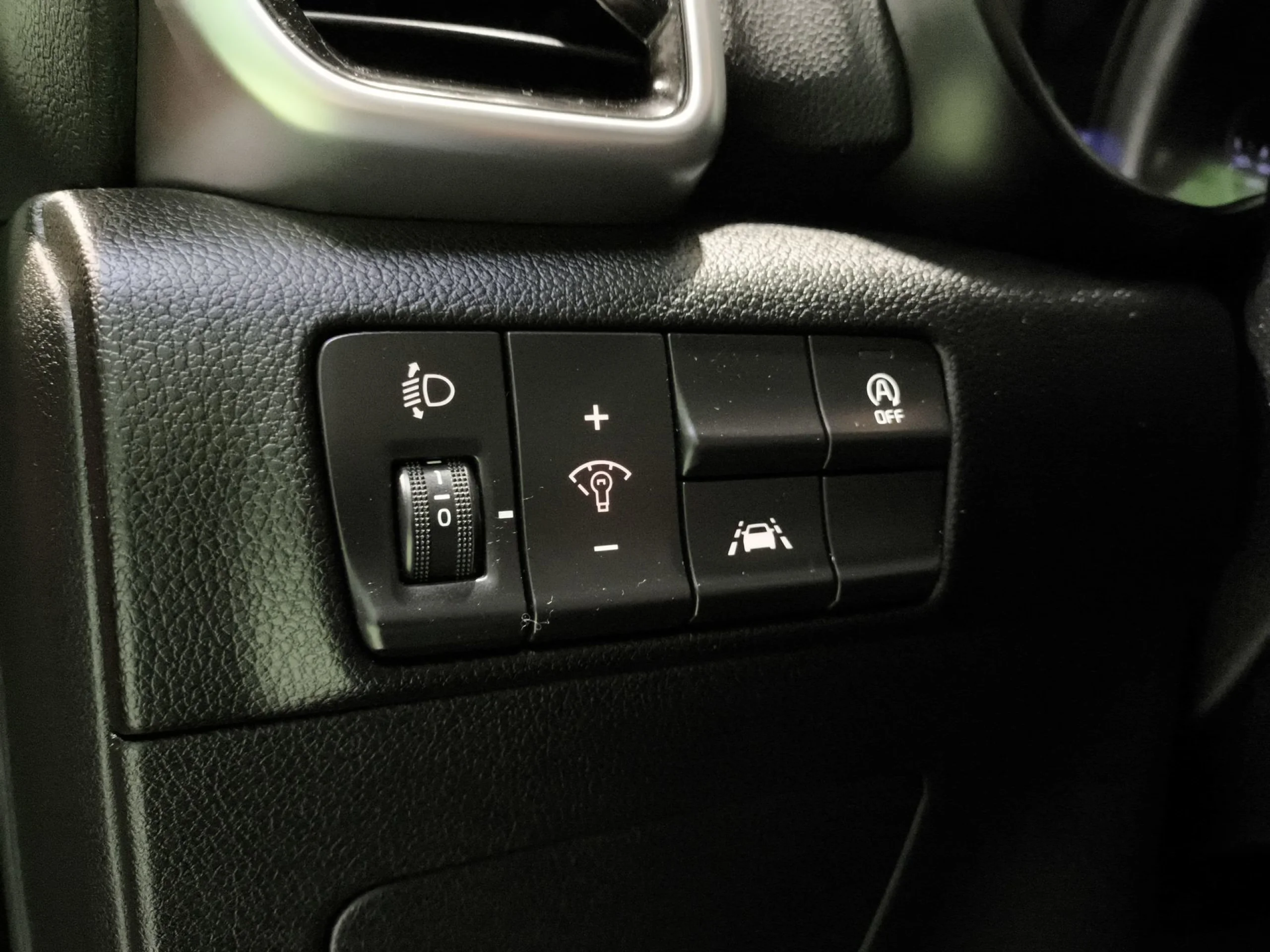 Kia Sportage 1.6 MHEV Black Edition 100 kW (136 CV) - Foto 12