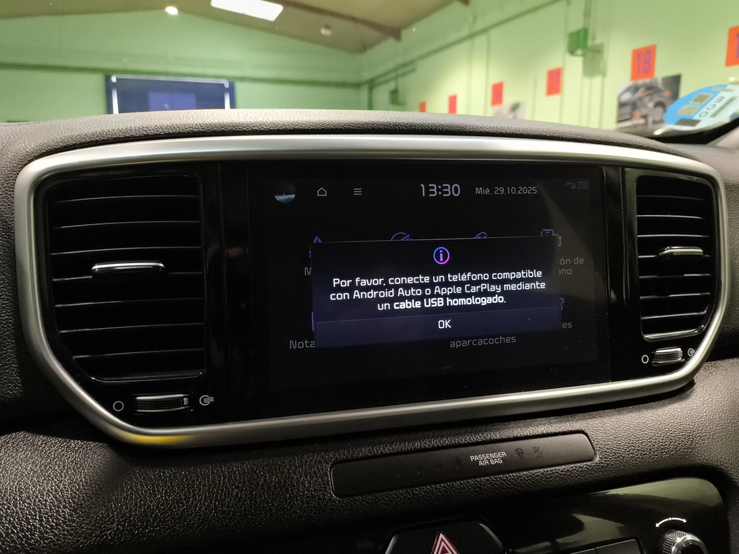 Kia Sportage 1.6 MHEV Black Edition 100 kW (136 CV) - Foto 16