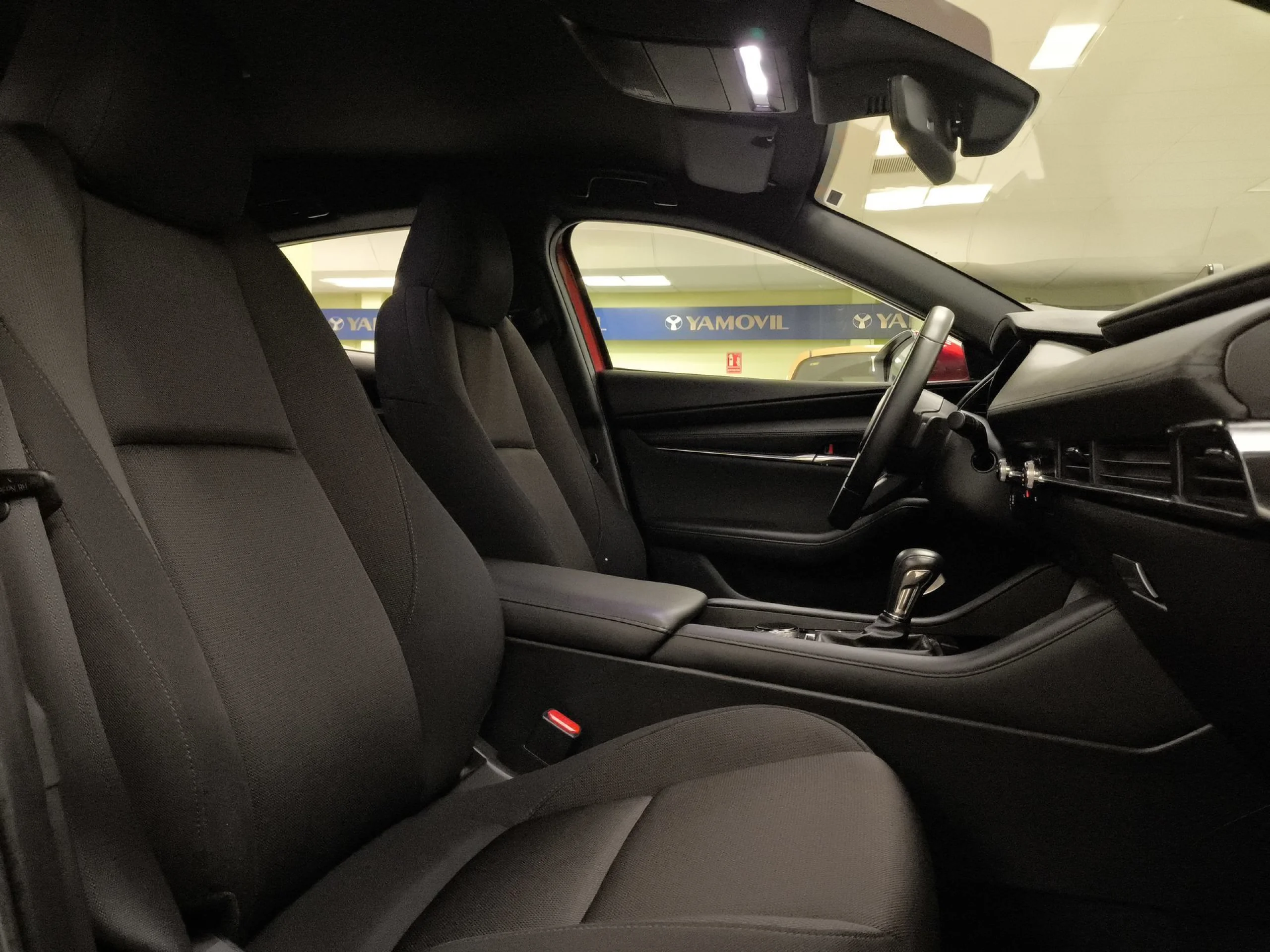 Mazda Mazda 3 2.0 SKYACTIV-G Zenith AT 89 kW (122 CV) - Foto 24