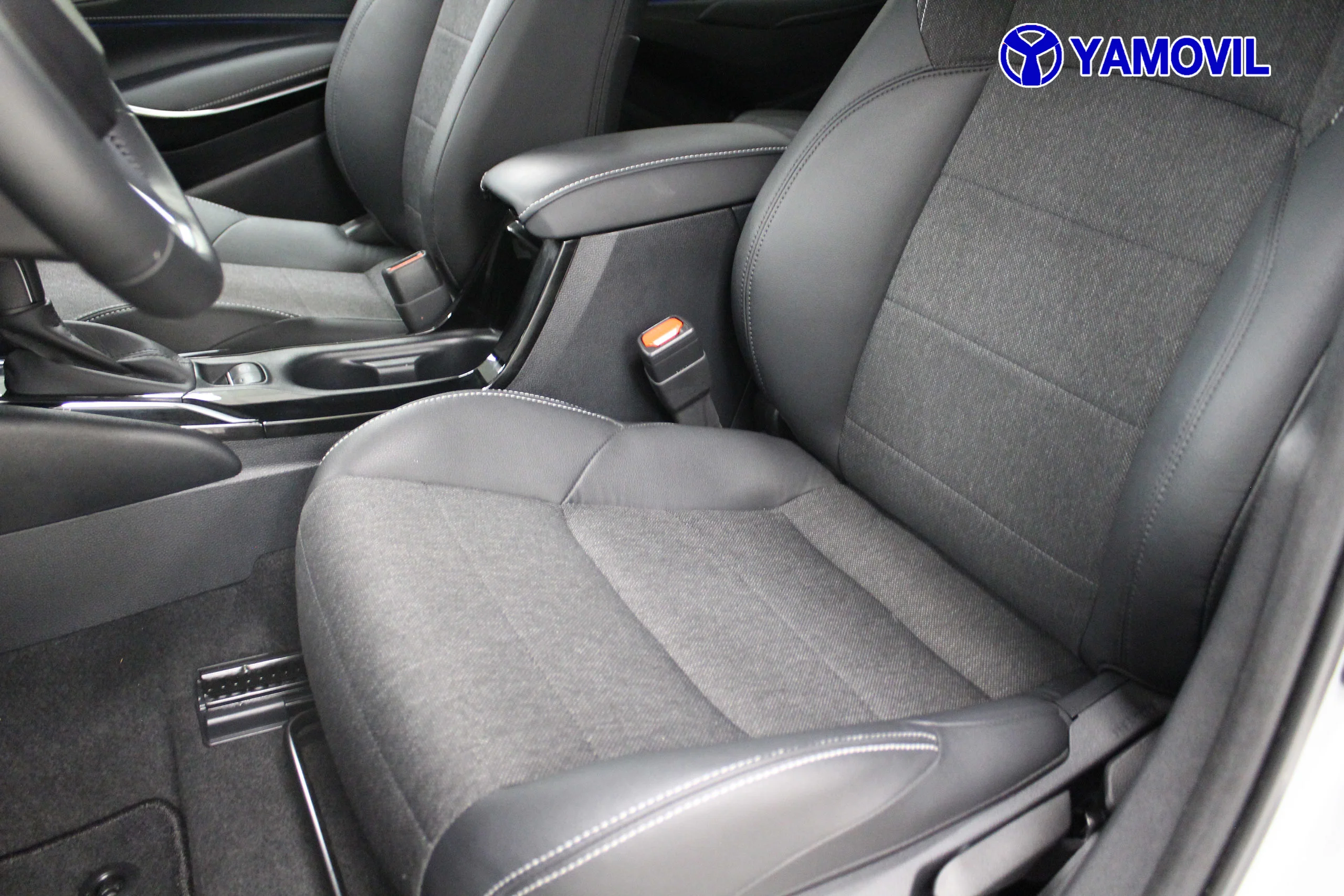 Toyota Corolla Touring Sports 180H Style E-CVT 132 kW (180 CV) - Foto 14