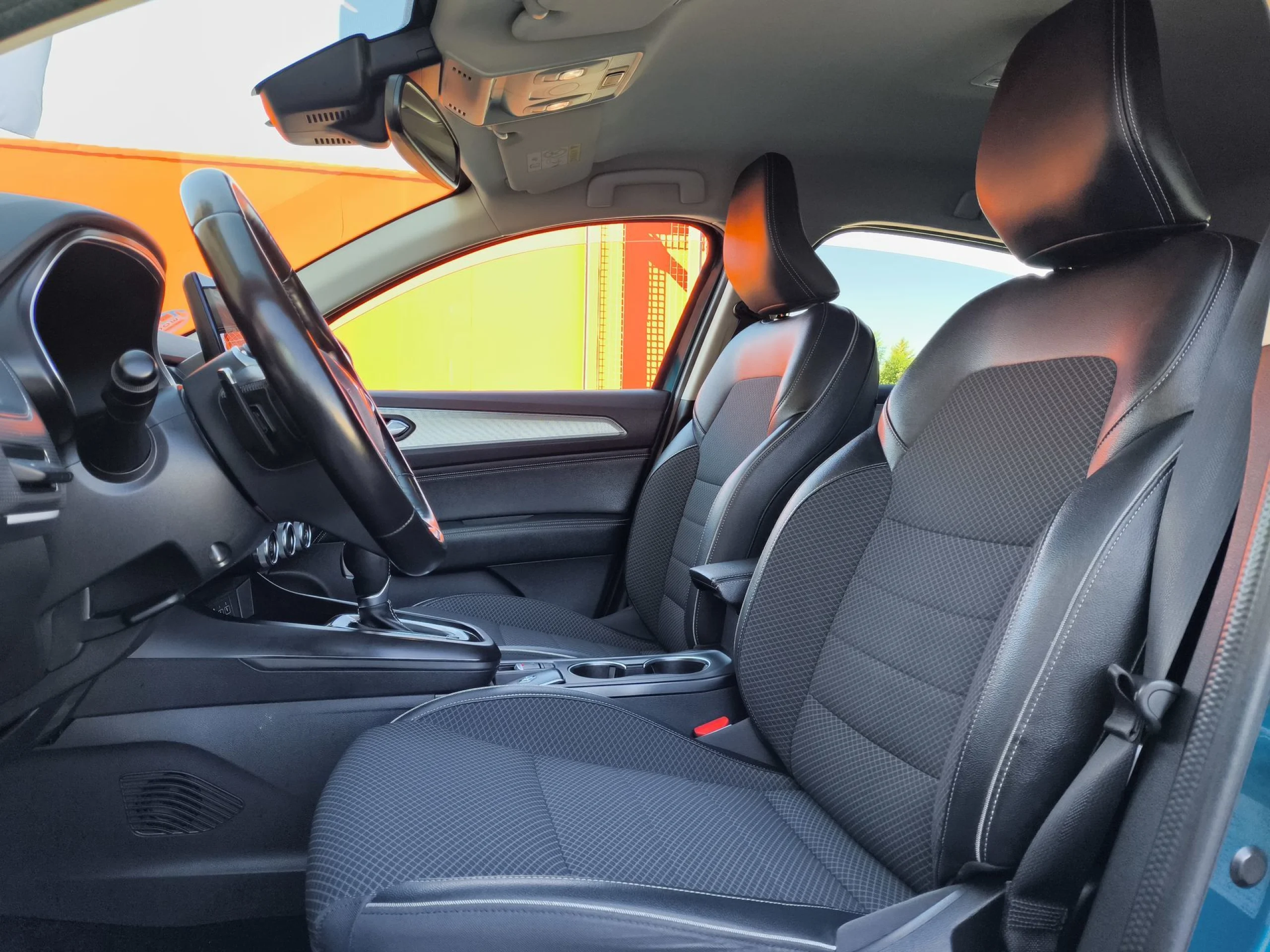 Renault Arkana Zen TCe 103 kW (140 CV) EDC Microhíbrido - Foto 8