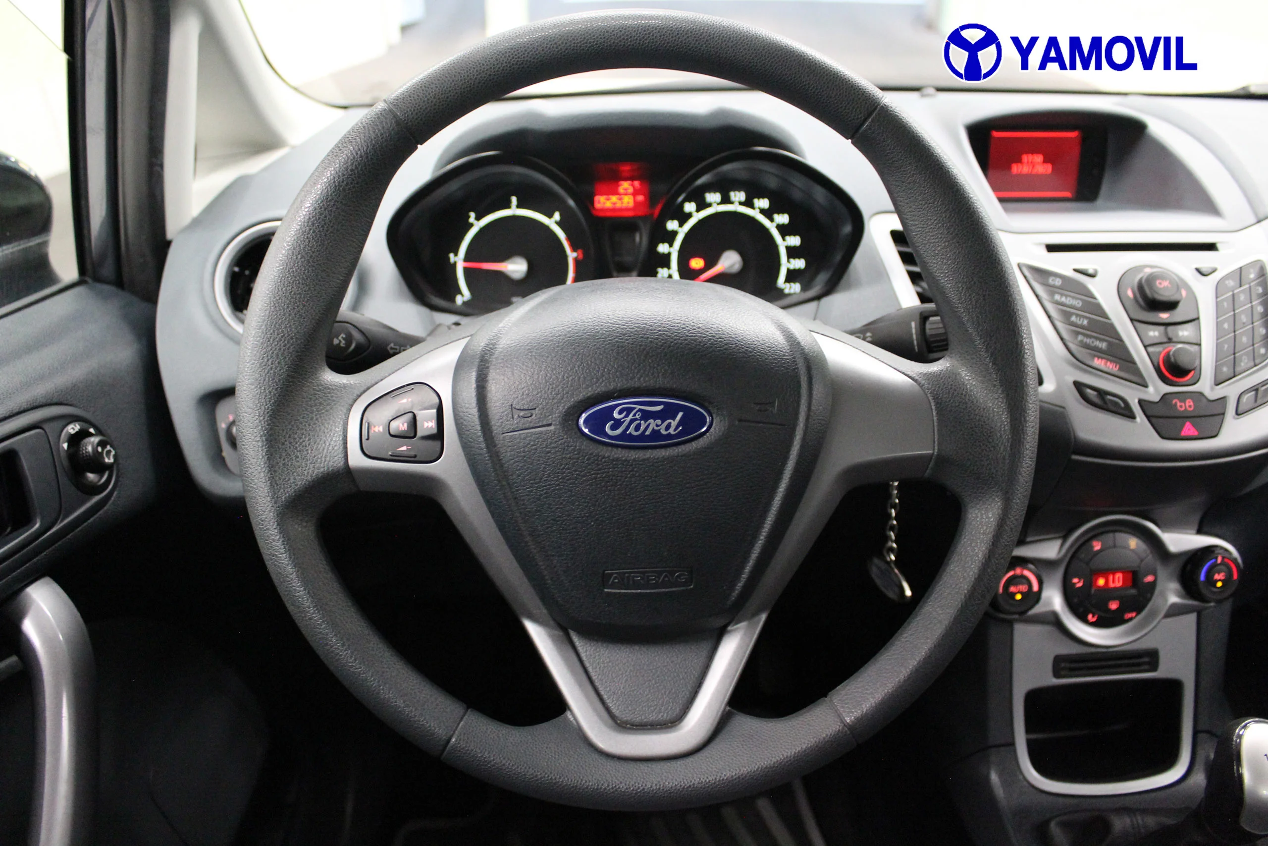 Ford Fiesta 1.6 TDCi Trend 66 kW (90 CV) - Foto 19