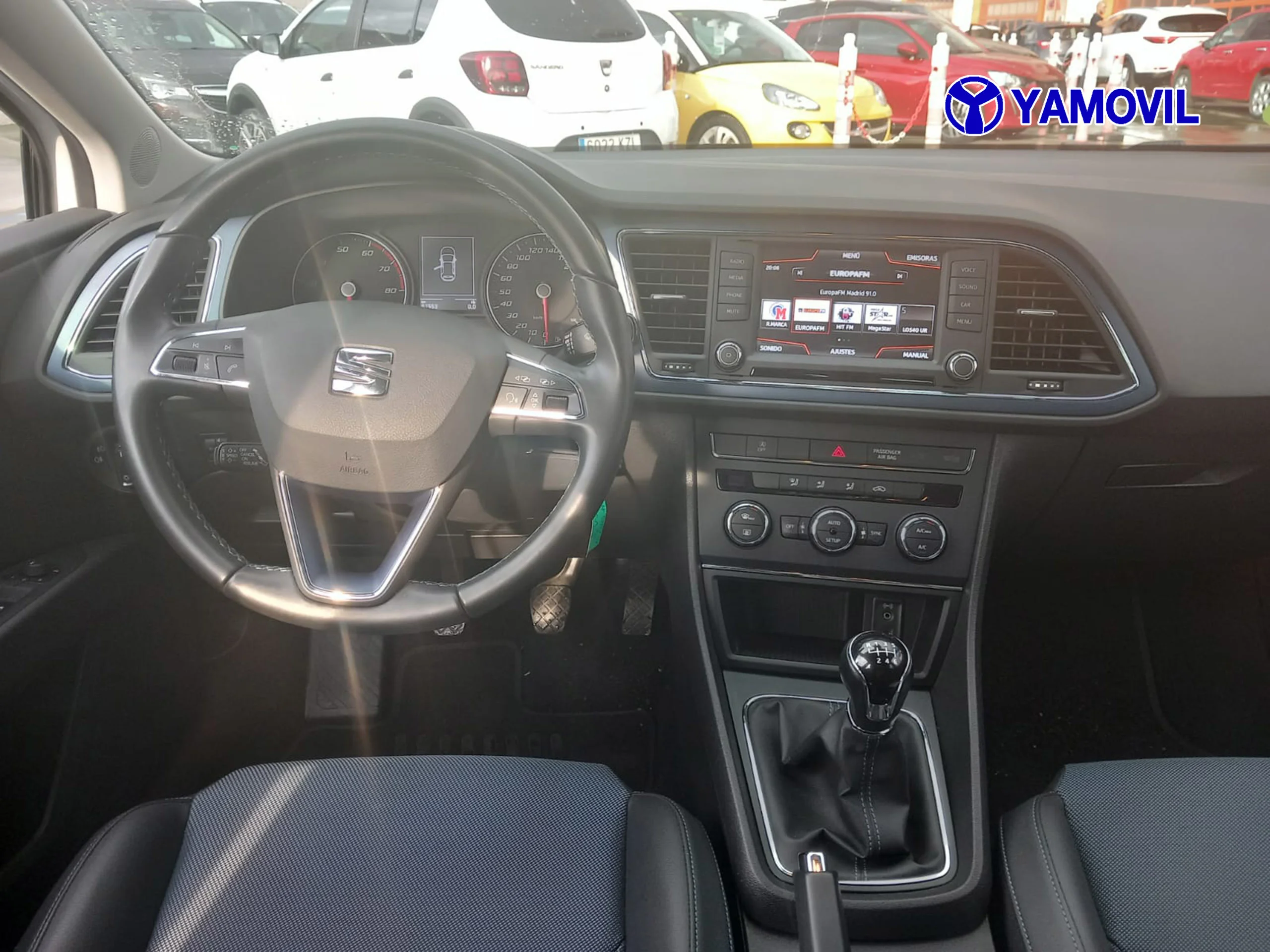 Seat Leon 1.2 TSI StANDSp Style Connect Plus 81 kW (110 CV) - Foto 4