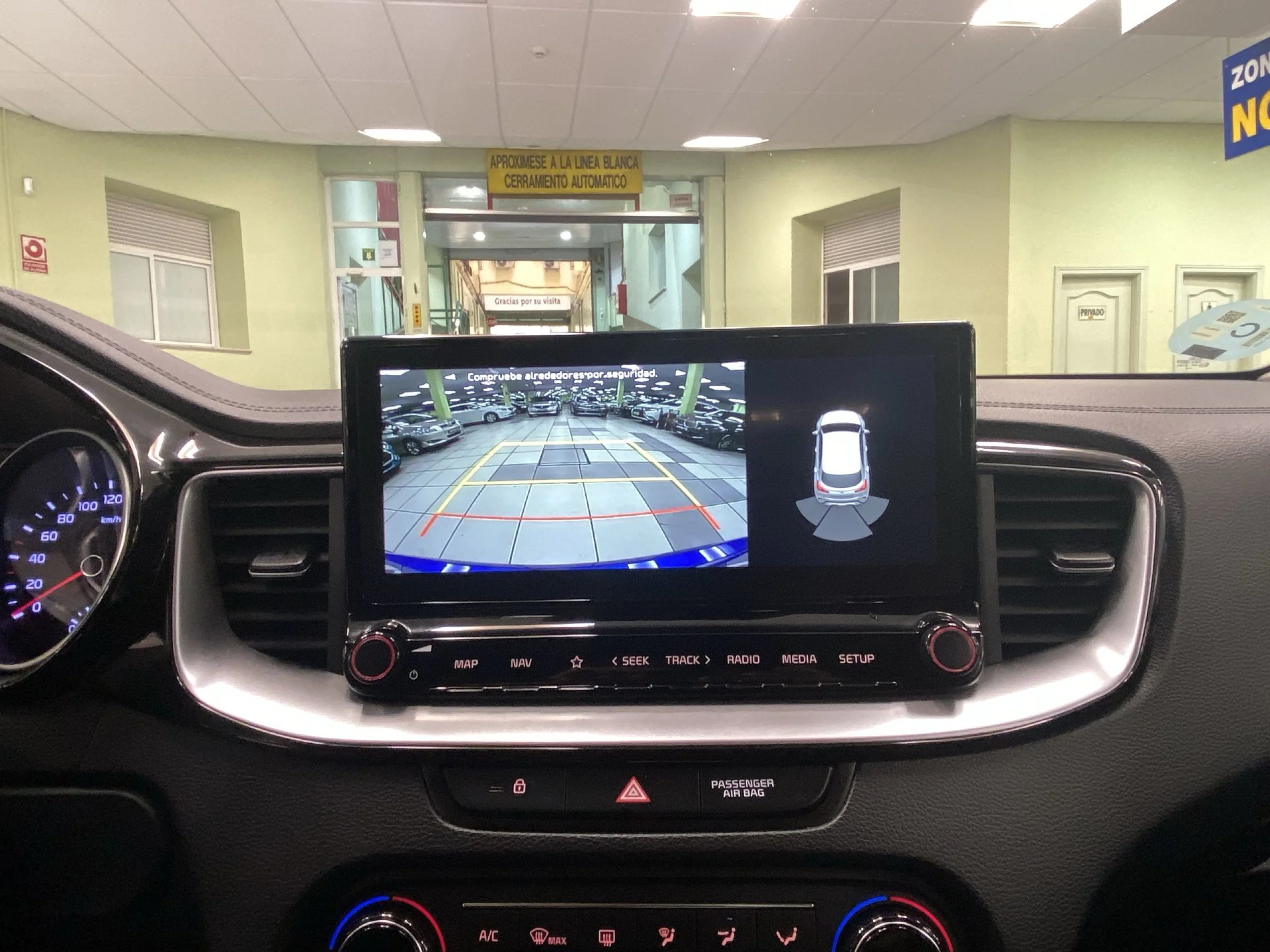 Kia Xceed 1.4 T-GDi Tech 103 kW (140 CV) - Foto 14