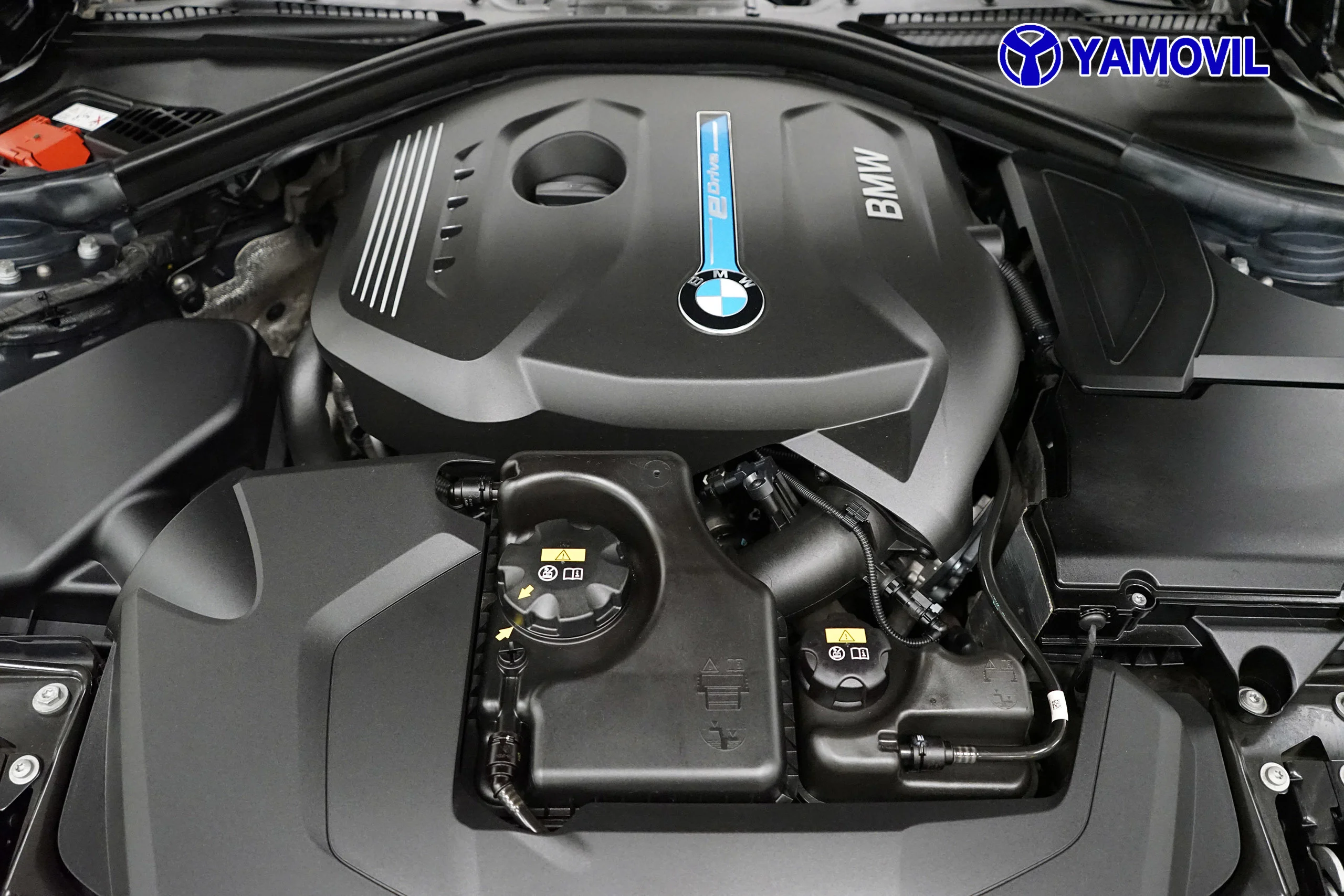 BMW Serie 3 330e iPerformance 185 kW (252 CV) - Foto 8
