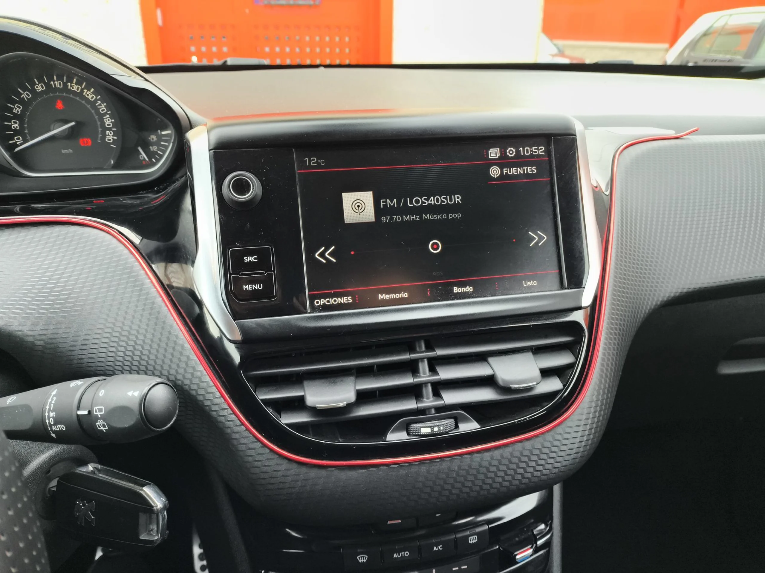 Peugeot 208 1.2 PureTech GT Line 81 kW (110 CV) - Foto 13