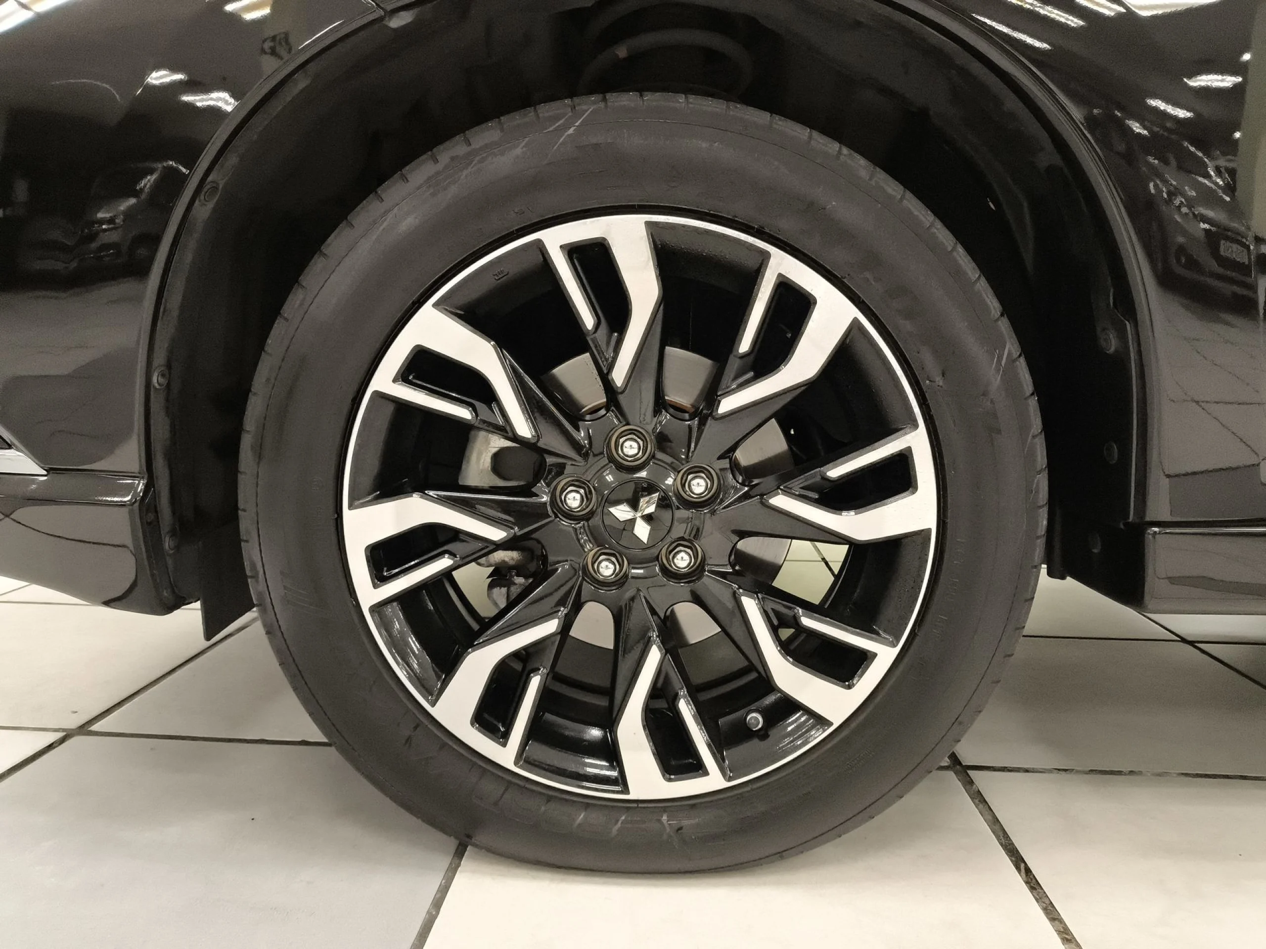 Mitsubishi Outlander 2.0 PHEV Kaiteki 4WD Auto 149 kW (203 CV) - Foto 7