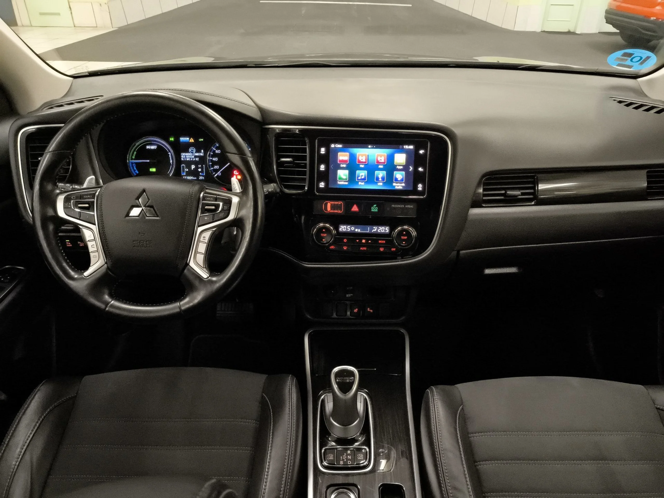 Mitsubishi Outlander 2.0 PHEV Kaiteki 4WD Auto 149 kW (203 CV) - Foto 11