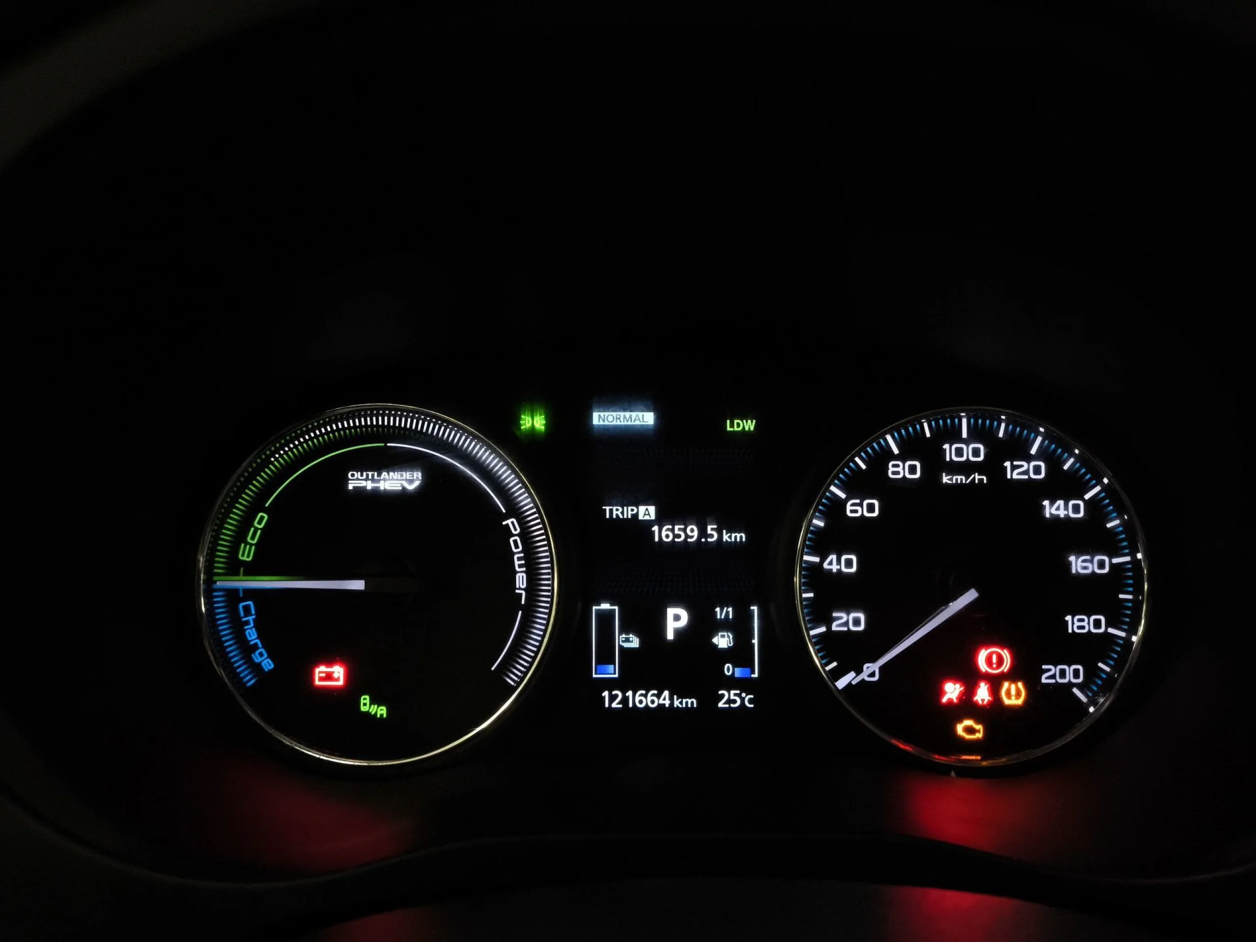 Mitsubishi Outlander 2.0 PHEV Kaiteki 4WD Auto 149 kW (203 CV) - Foto 18